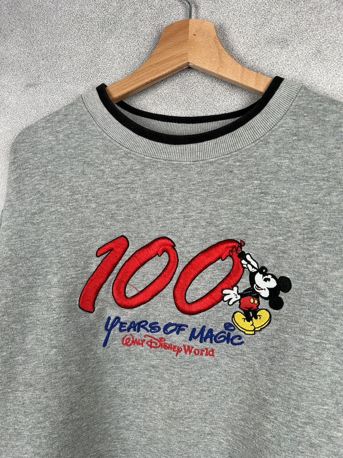 Disney Vintage Disney Mickey Mouse Crewneck 90s Retro Skate Rock Size US XL / EU 56 / 4 - 3 Thumbnail