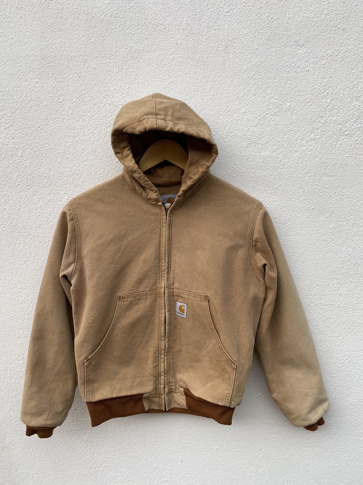 Vintage carhartt canvas hoodie jacket (broken zip)
