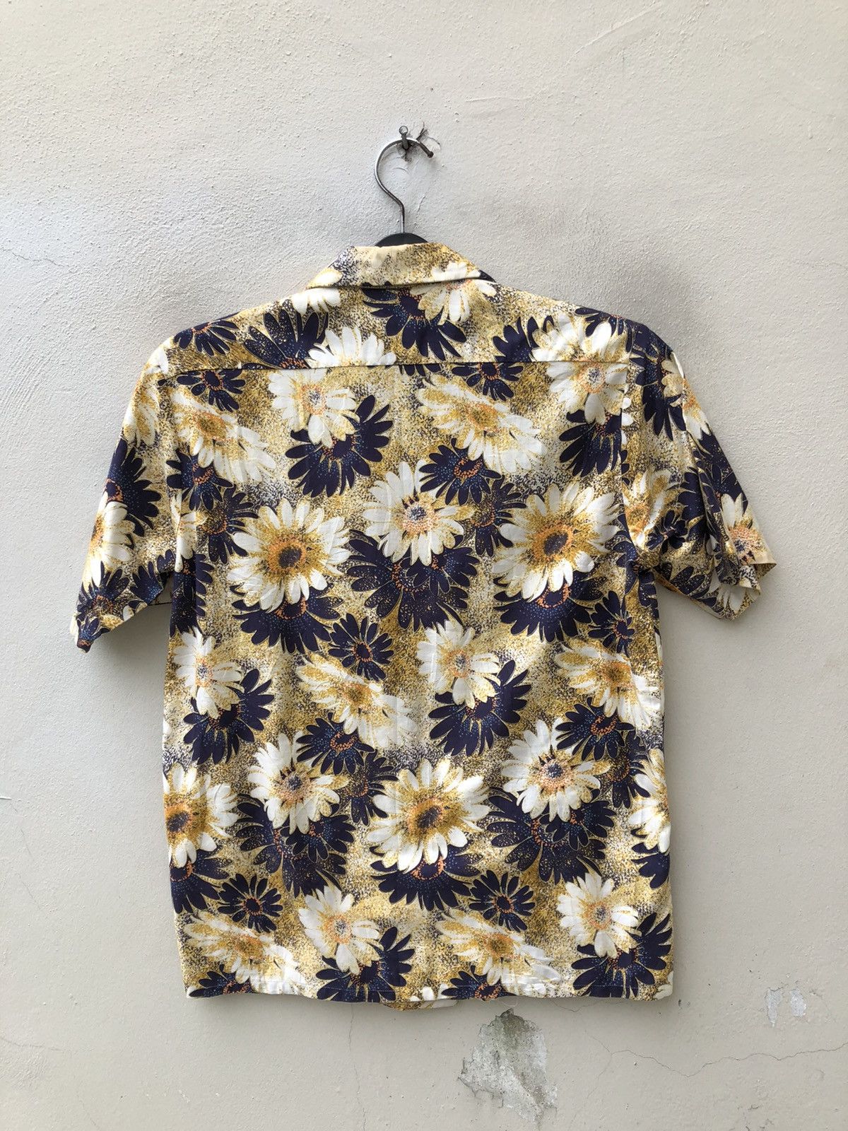 Vintage Vintage 70s Slyman Japan Psychedelic Hawaiian Shirt Size US S / EU 44-46 / 1 - 17 Thumbnail