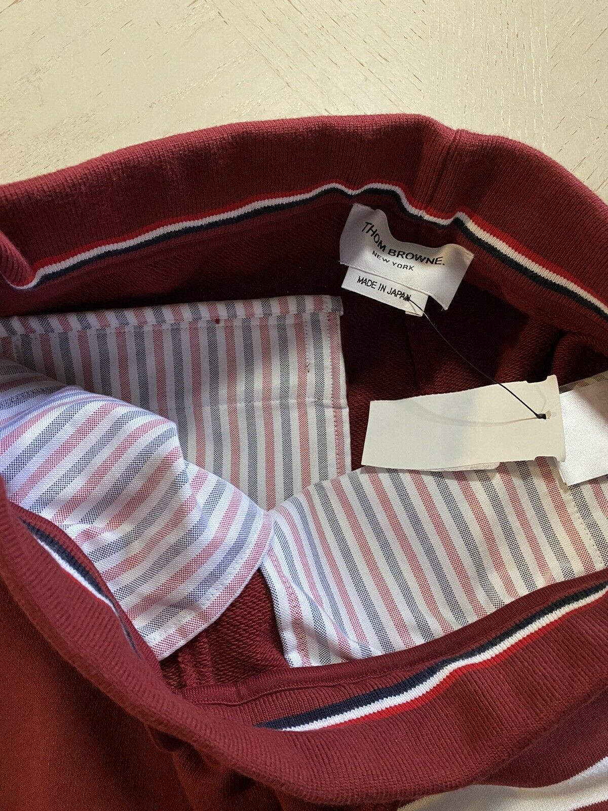 Thom Browne Short in Burgundy Size US 28 / EU 44 - 6 Thumbnail