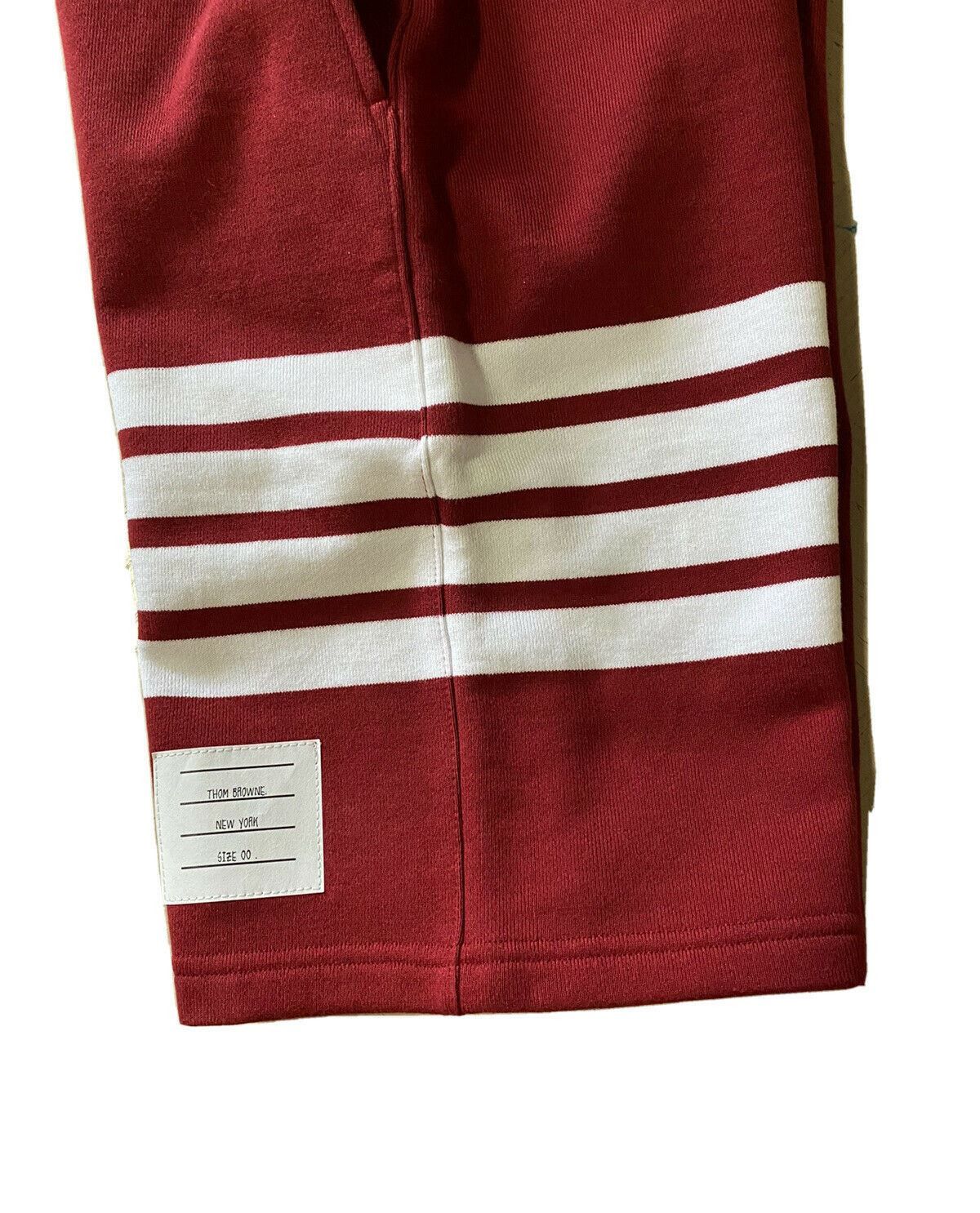 Thom Browne Short in Burgundy Size US 28 / EU 44 - 4 Thumbnail