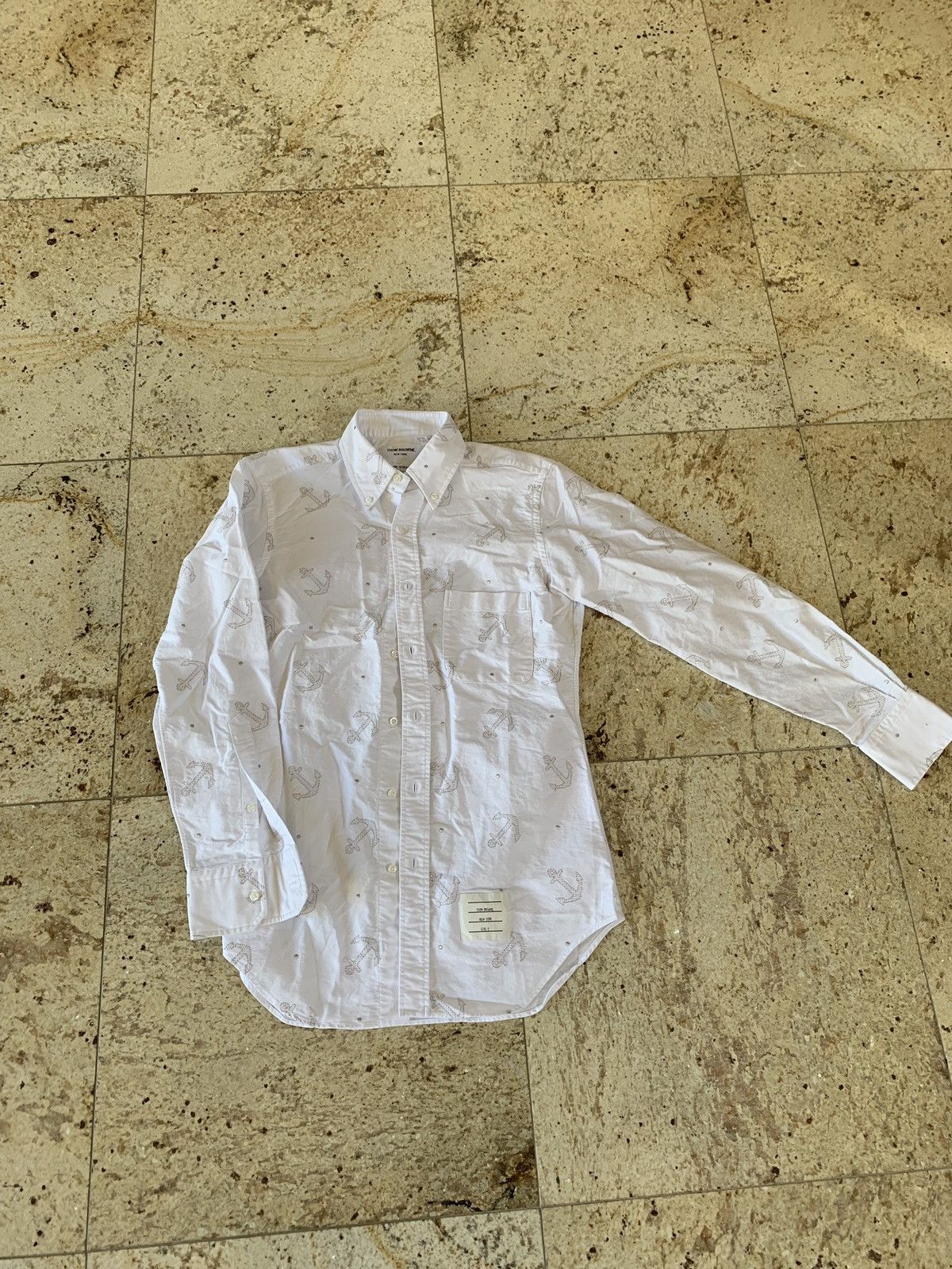 Thom Browne Anchor Embroidered Button Up in White Size US S / EU 44-46 / 1 - 2 Thumbnail