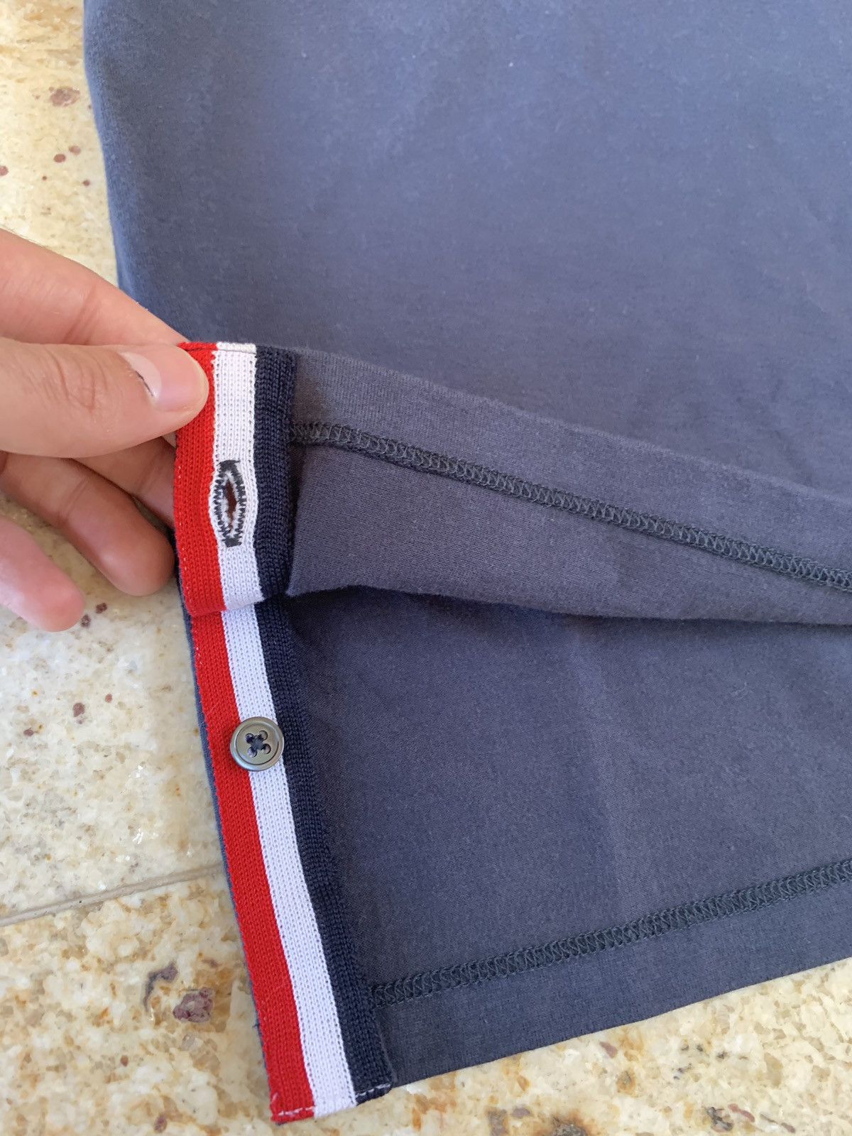 Thom Browne Logo Trim Classic Pocket Tee Size US XXS / EU 40 - 8 Thumbnail