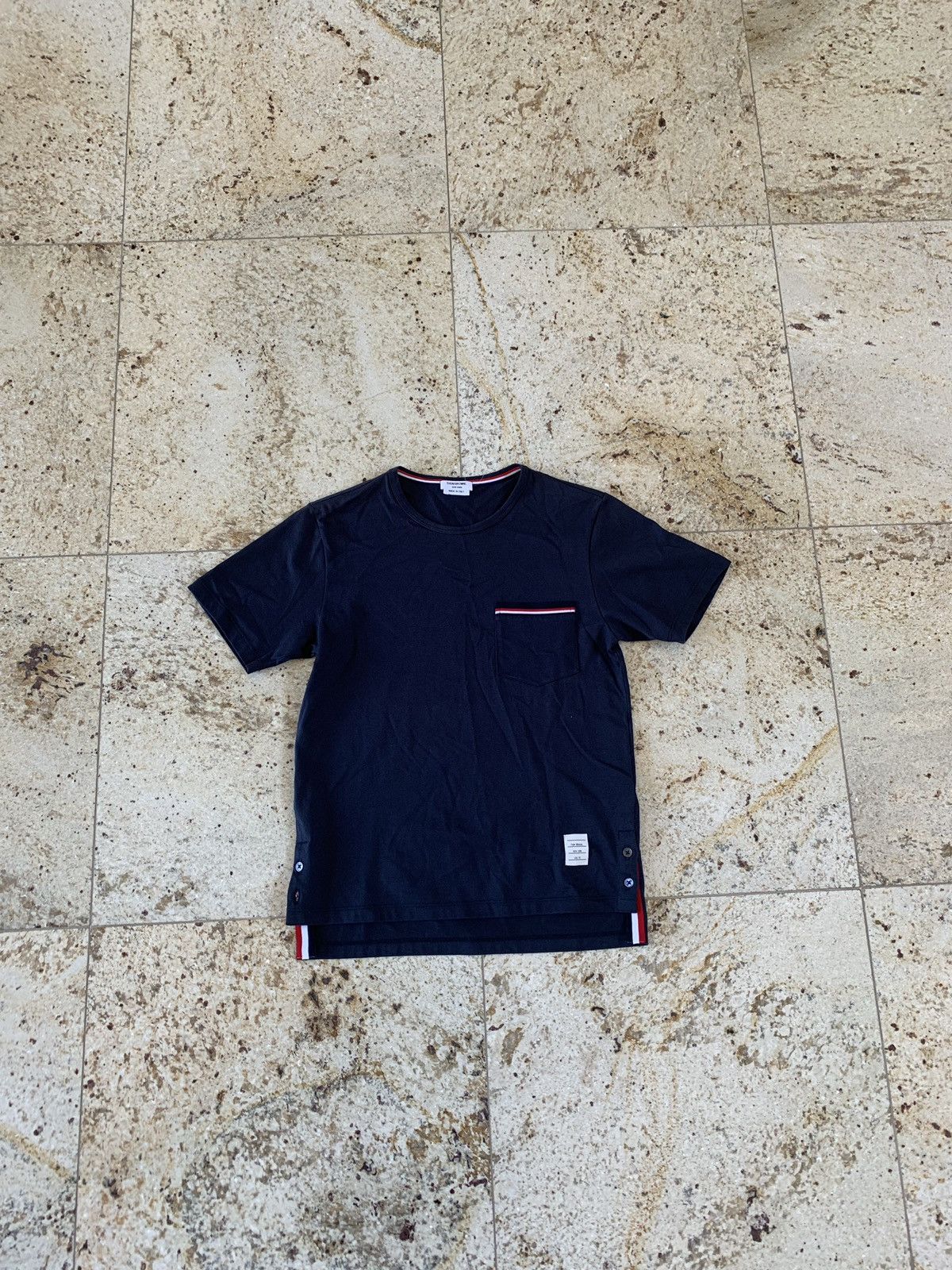 Thom Browne Logo Trim Classic Pocket Tee Size US XXS / EU 40 - 1 Thumbnail