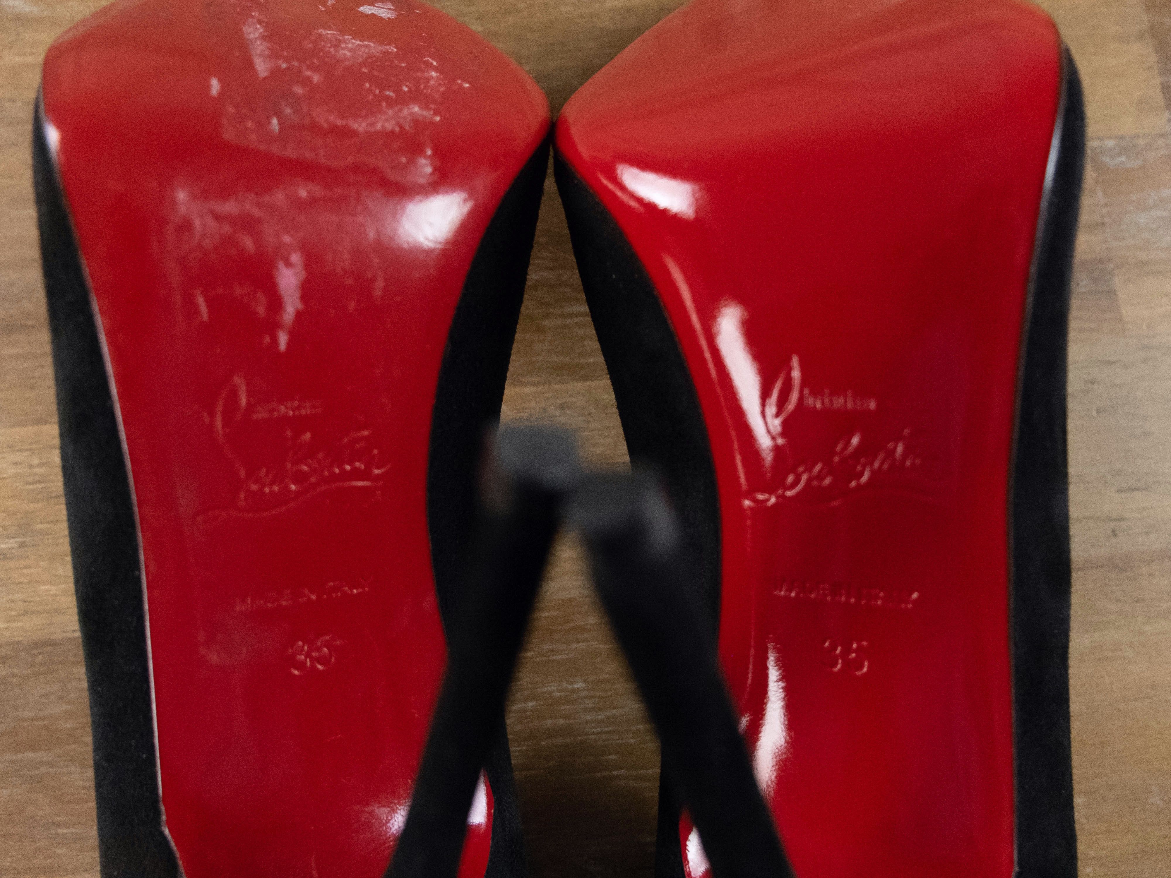 Christian Louboutin CHRISTIAN LOUBOUTIN So Kate black suede pumps stiletto 5 35 Size US 5 / IT 35 - 9 Thumbnail
