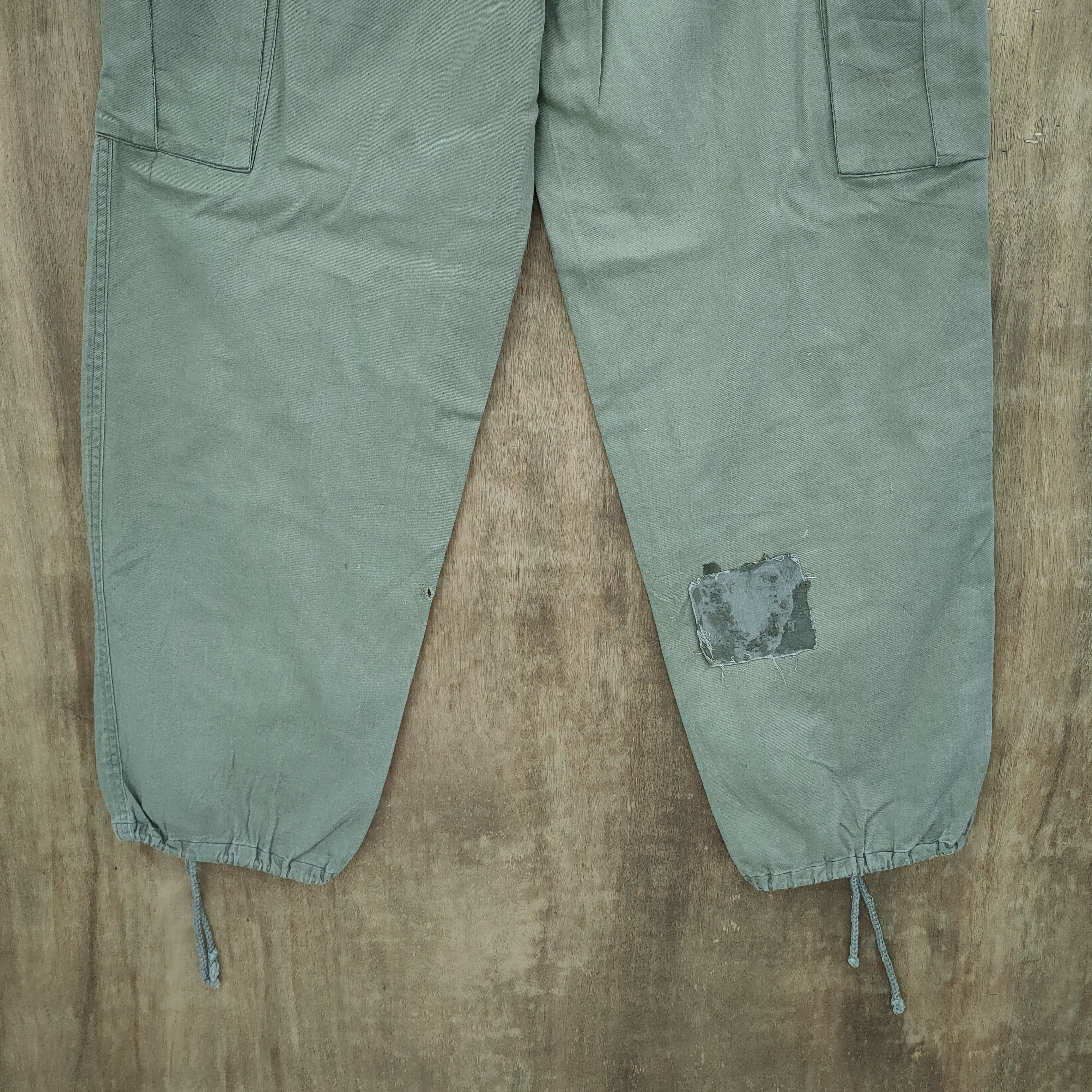 Japanese Brand × StraightFaded JAPANESE BRAND SPRING WAIST FADED BAGGY CARGO PANTS Size US 34 / EU 50 - 8 Thumbnail