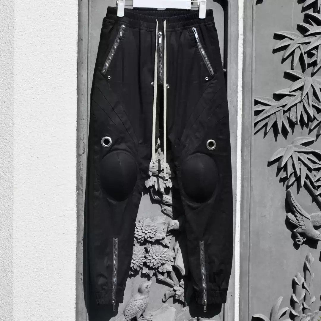 Rick Owens Rick Owens ro 21SS special knee pad pants Size US 28 / EU 44 - 1 Thumbnail