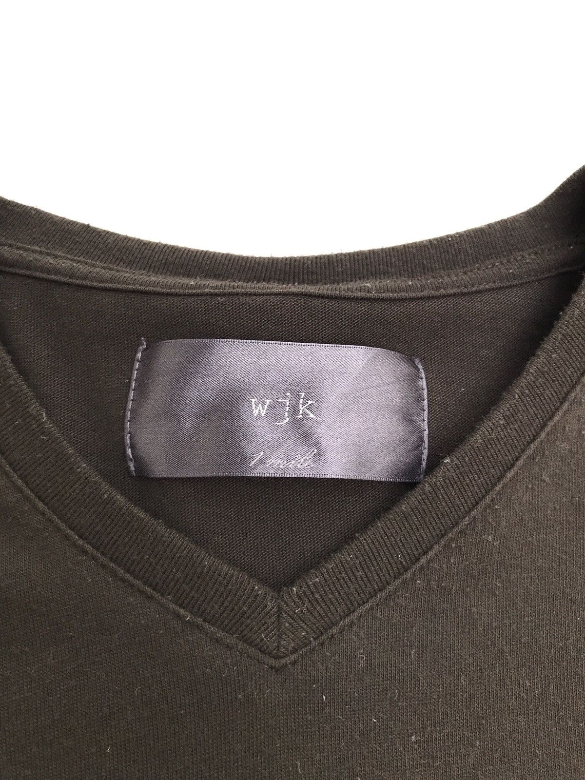wjk Made In Japan Military Wjk V Neck Plain Tee Size US S / EU 44-46 / 1 - 7 Thumbnail