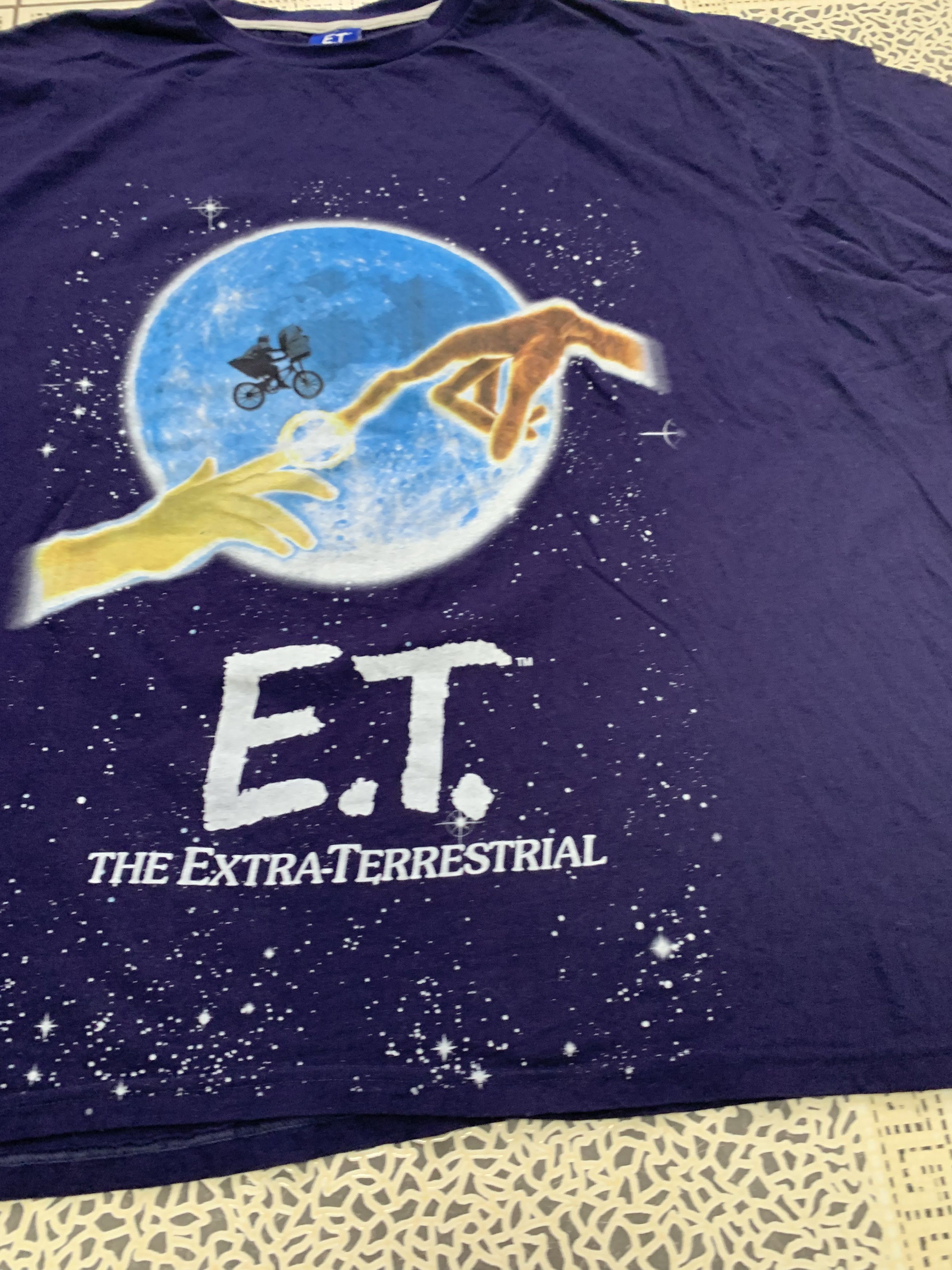 Universal Studios The Extra-Terrestrail tee 4XL-3XL Size US XXL / EU 58 / 5 - 6 Thumbnail