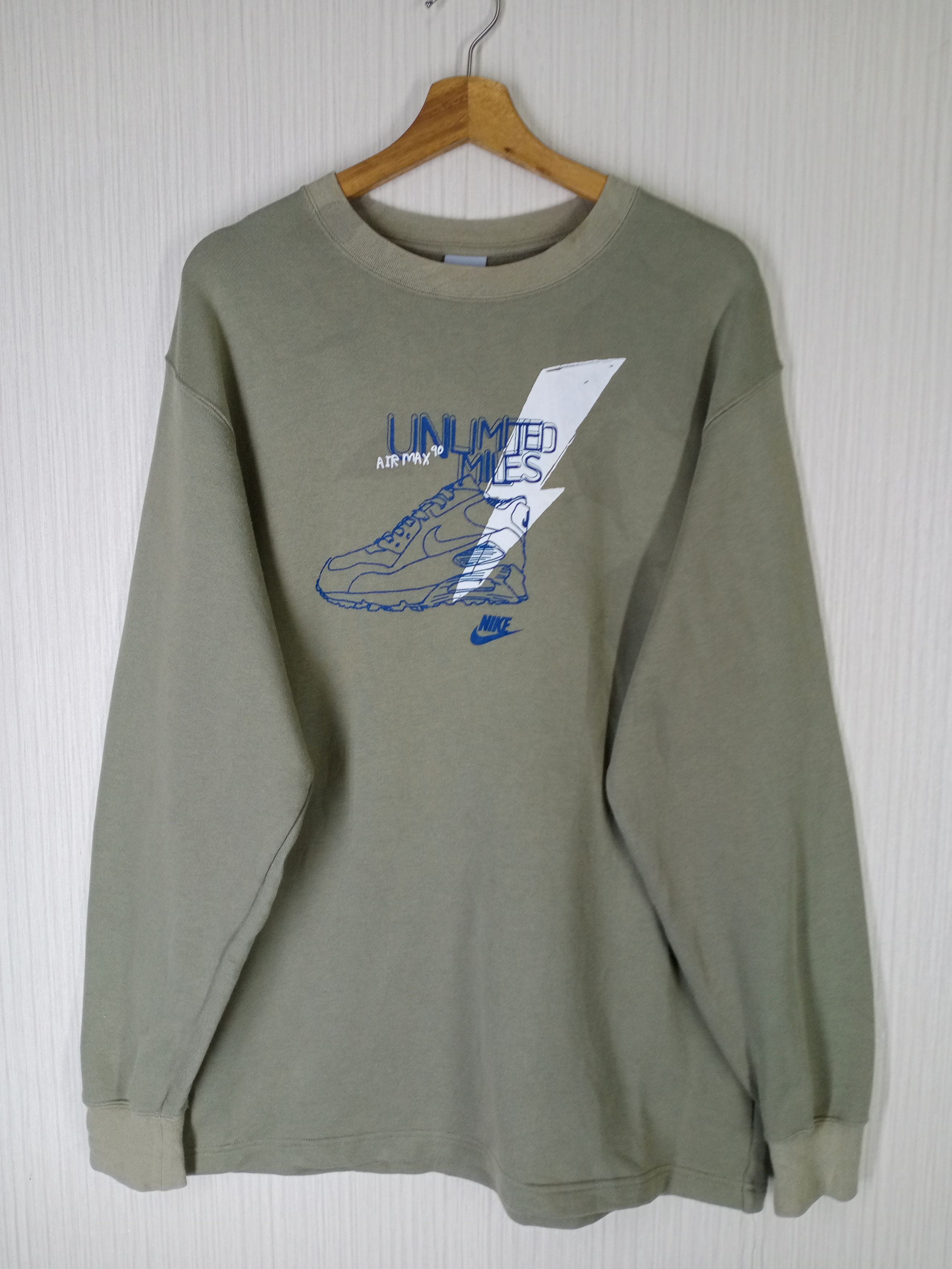 Nike Vintage Nike Air Max Big Logo Fullover Sweatshirt Size US XL / EU 56 / 4 - 3 Thumbnail