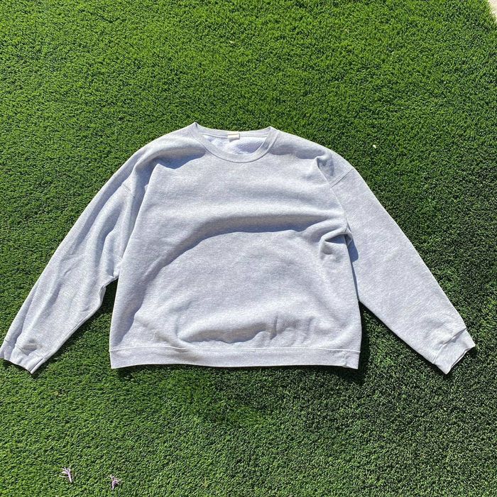 Hanes Y2k grey hanes sweatshirt size | Grailed