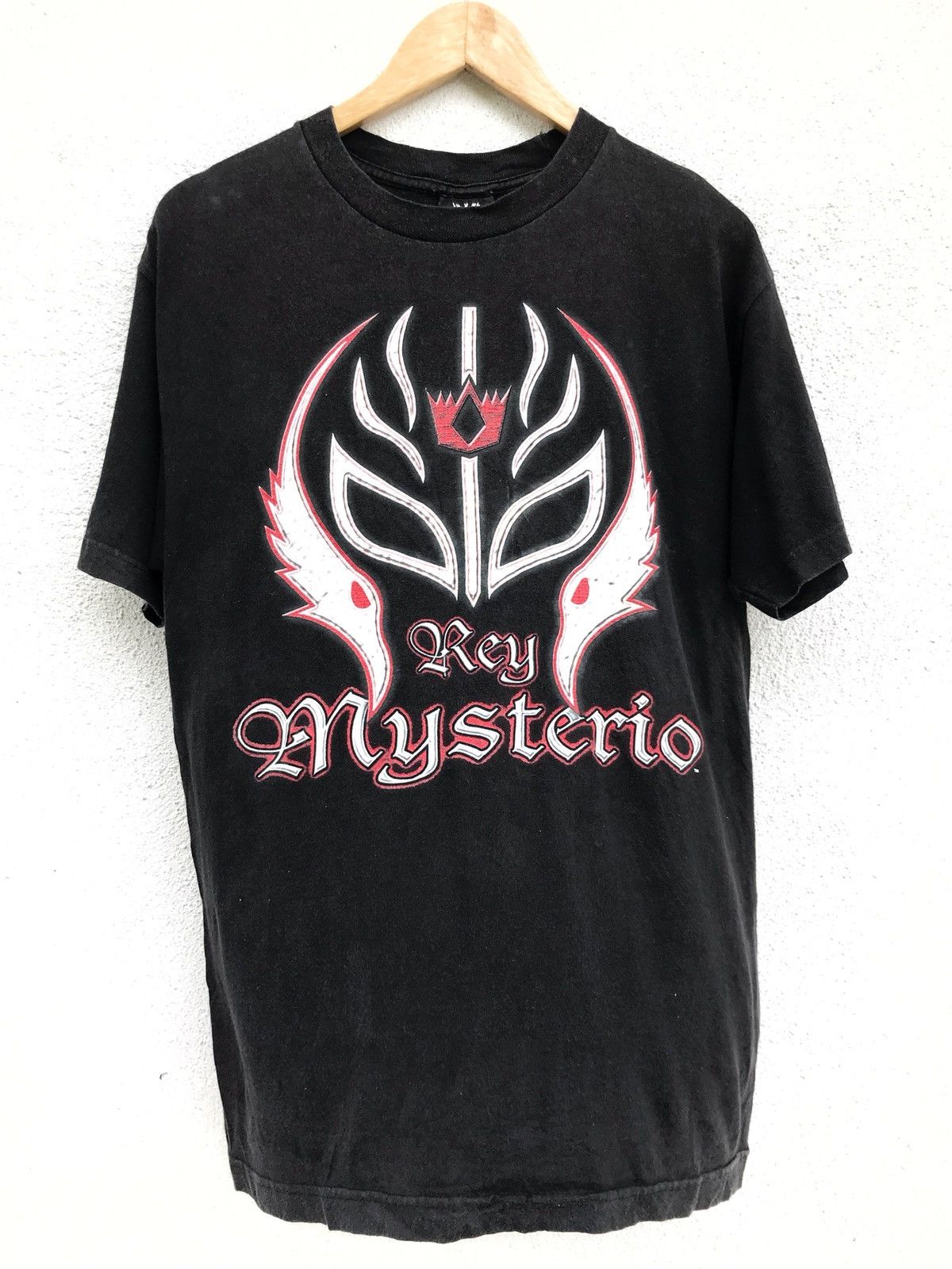 WWE WWE Rey Mysterio Armpit 19.5”x29” Size US M / EU 48-50 / 2 - 3 Thumbnail