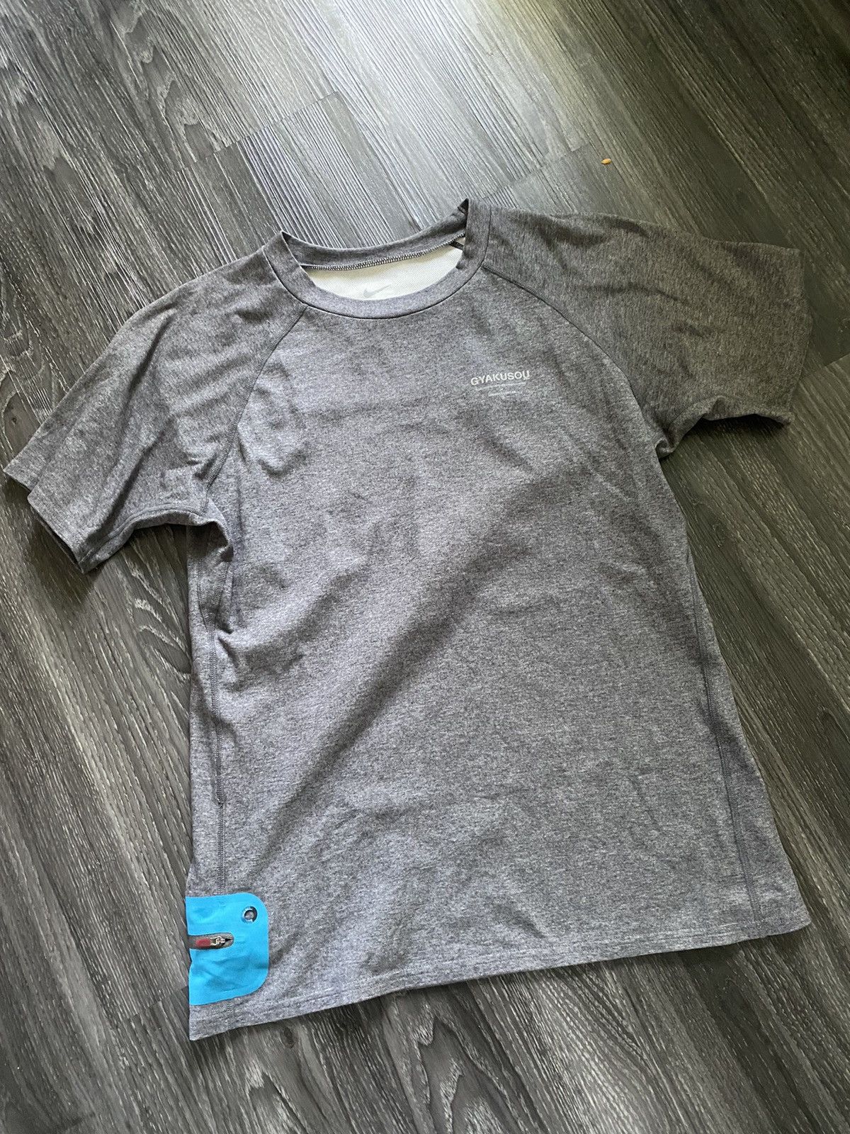 Gyakusou 2010 First Generation Bonded Zipper Short sleeve Size US L / EU 52-54 / 3 - 1 Thumbnail