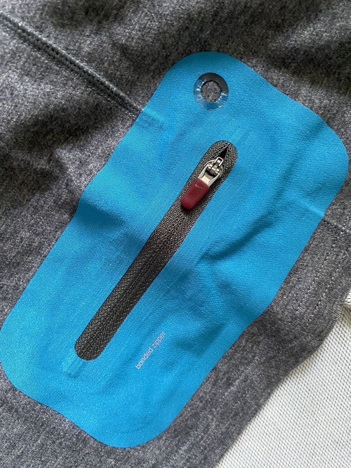 Gyakusou 2010 First Generation Bonded Zipper Short sleeve Size US L / EU 52-54 / 3 - 5 Thumbnail