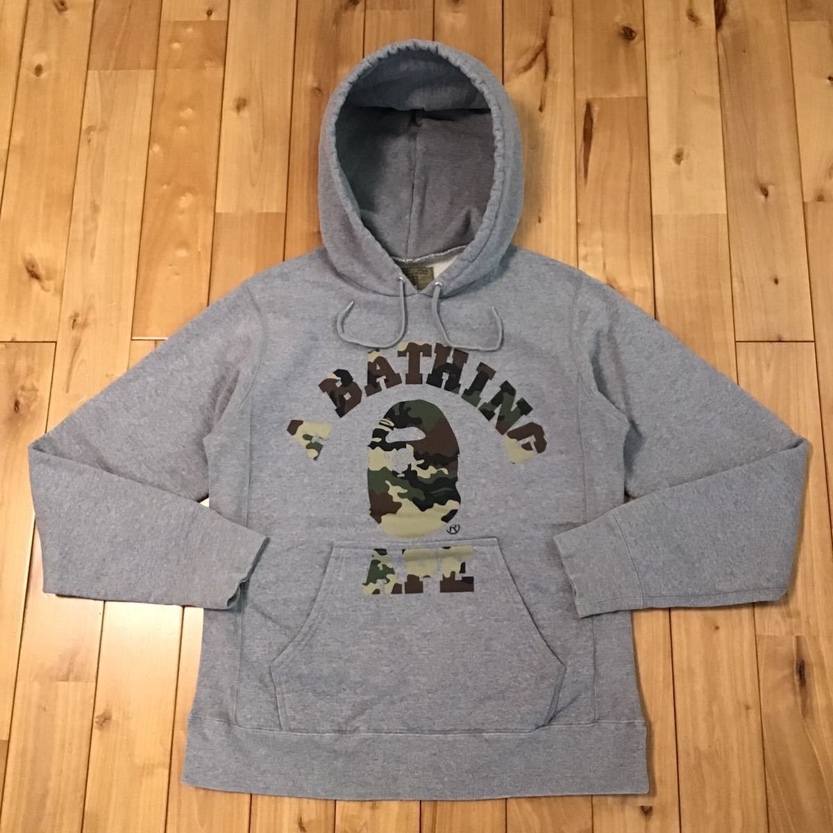 Bape BAPE woodland camo college logo pullover hoodie gray Size US M / EU 48-50 / 2 - 1 Thumbnail