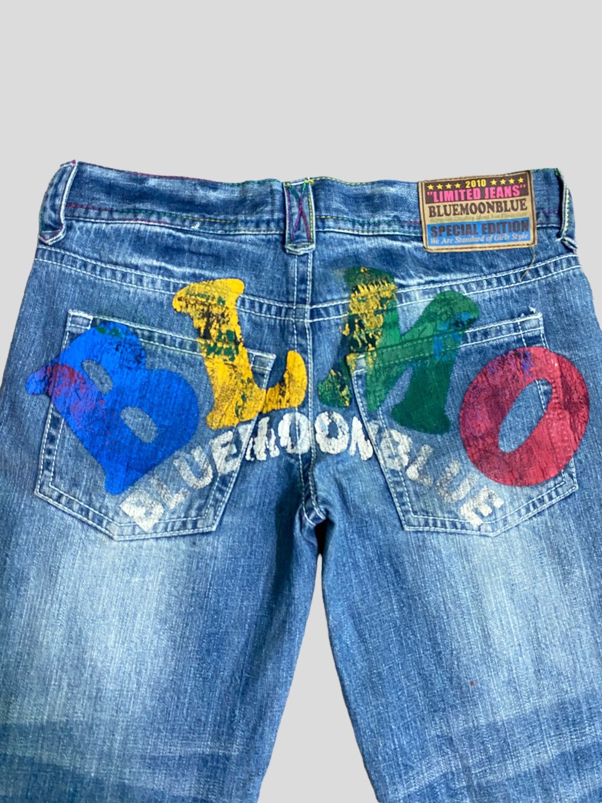 Designer × Japanese Brand × Vintage VINTAGE BLUE MOON BLUE SPELL OUT PATCHES LOW RISE DENIM Size US 31 - 11 Thumbnail