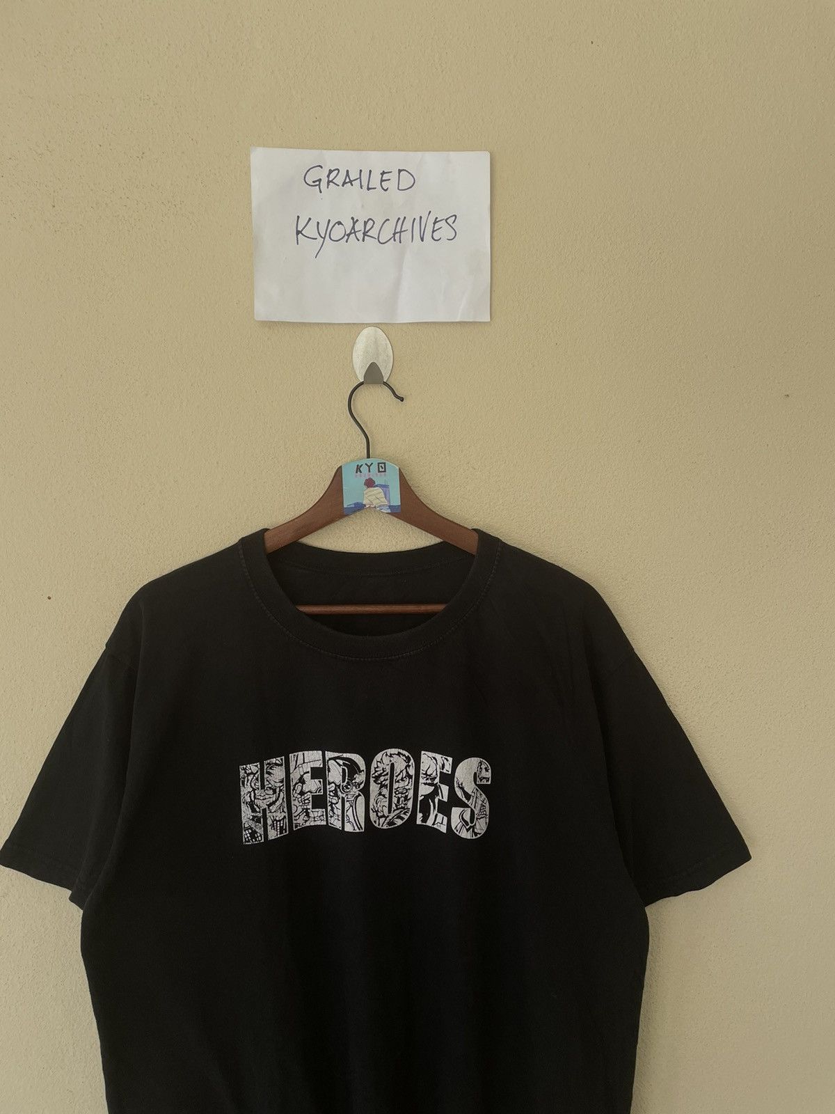 Japanese Brand × Vintage VINTAGE JAPANESE HEROES SPELL OUT TEE Size US M / EU 48-50 / 2 - 3 Thumbnail