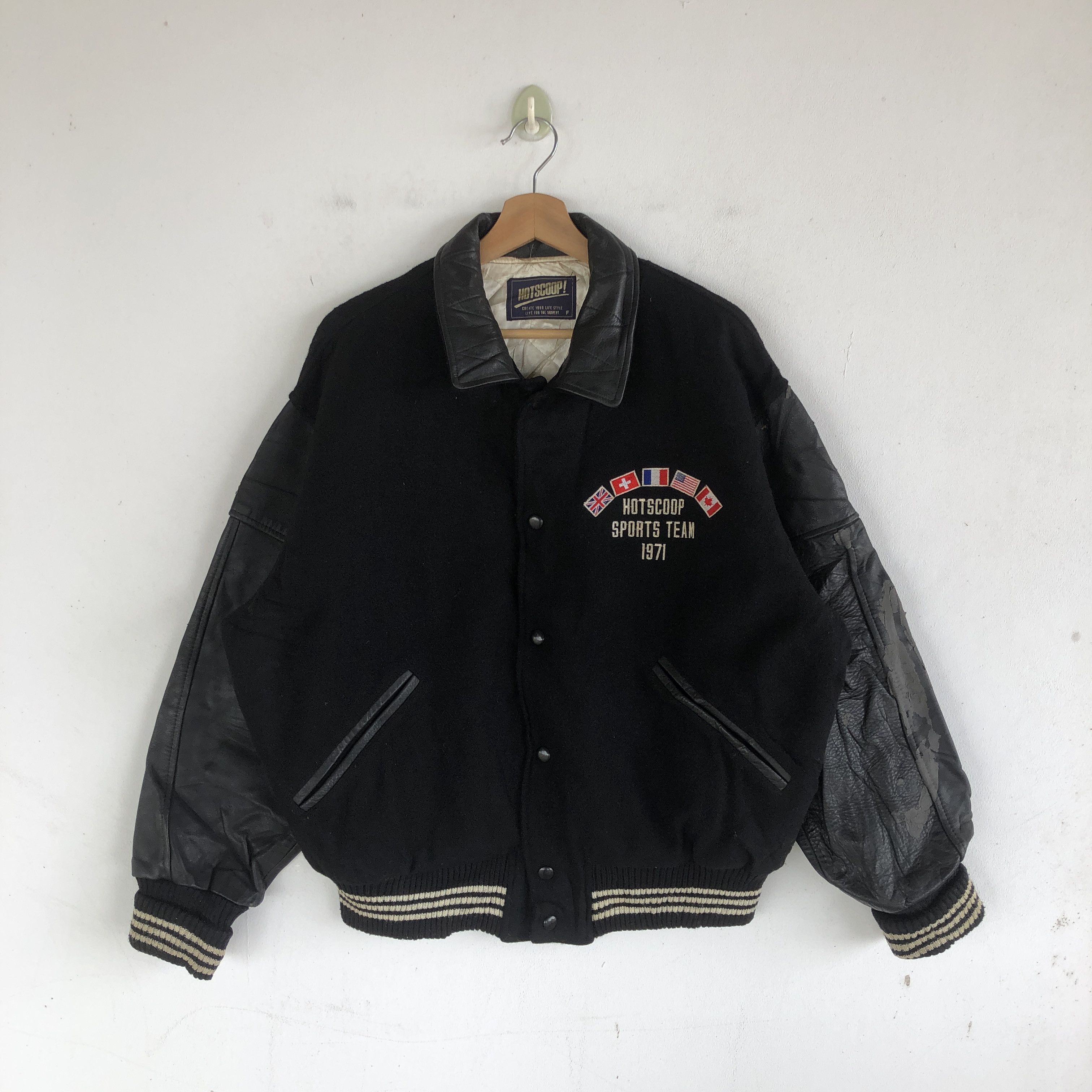 Japanese Brand × Vintage Vintage 90s Hotscoop Letterman Leather Varsity Wool Jackets Size US L / EU 52-54 / 3 - 2 Thumbnail
