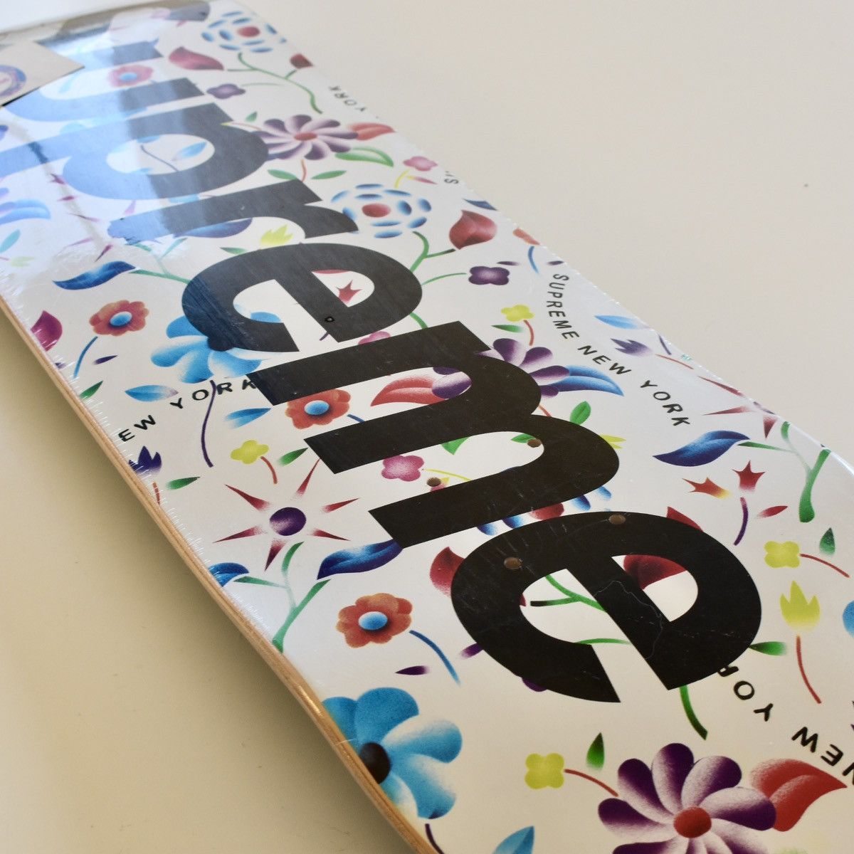 supreme airbrushed floral skateboarddeck supreme airbrushed floral