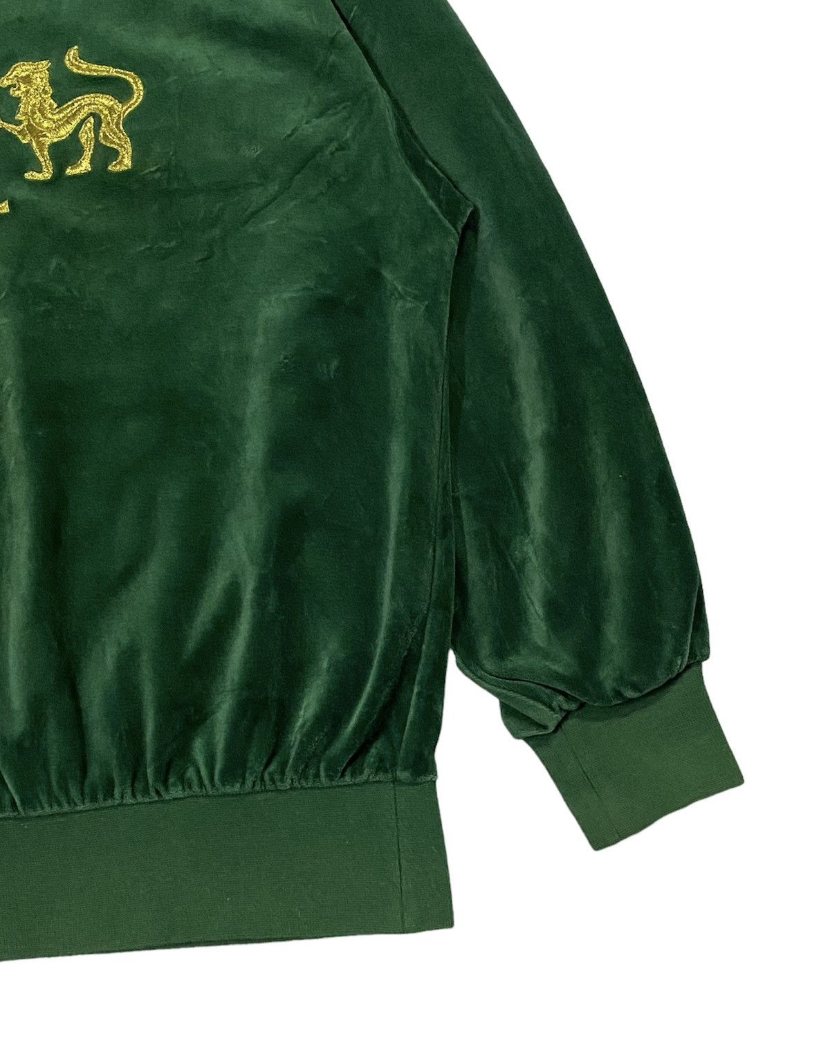 Vintage × Yves Saint Laurent Rare!!Vintage YvesSaintLaurent Velvet Embroidered Sweatshirt Size US M / EU 48-50 / 2 - 17 Thumbnail