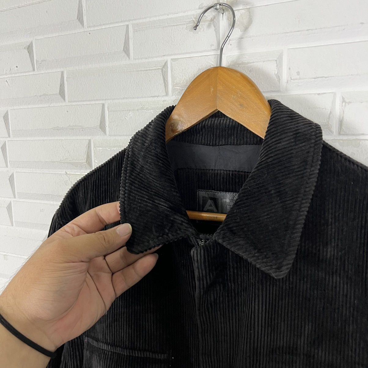 Adolfo Dominguez × Designer CORDUROY JACKET MULTI POCKET ADOLFO DOMINGUEZ SIZE 50 Size US M / EU 48-50 / 2 - 6 Thumbnail
