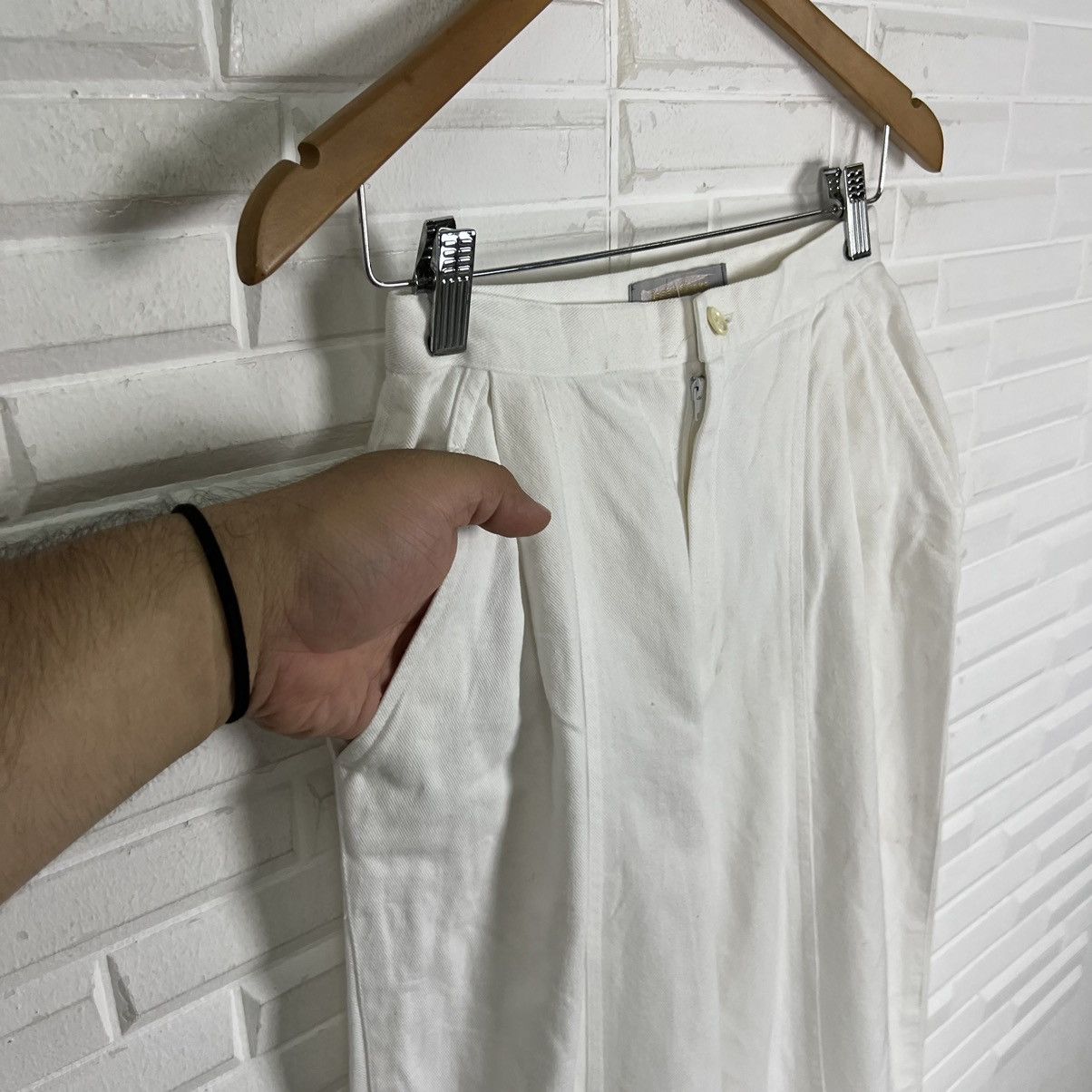Issey Miyake CLEAN WHITE ISSEY MIYAKE PANTS Size US 26 / EU 42 - 4 Thumbnail