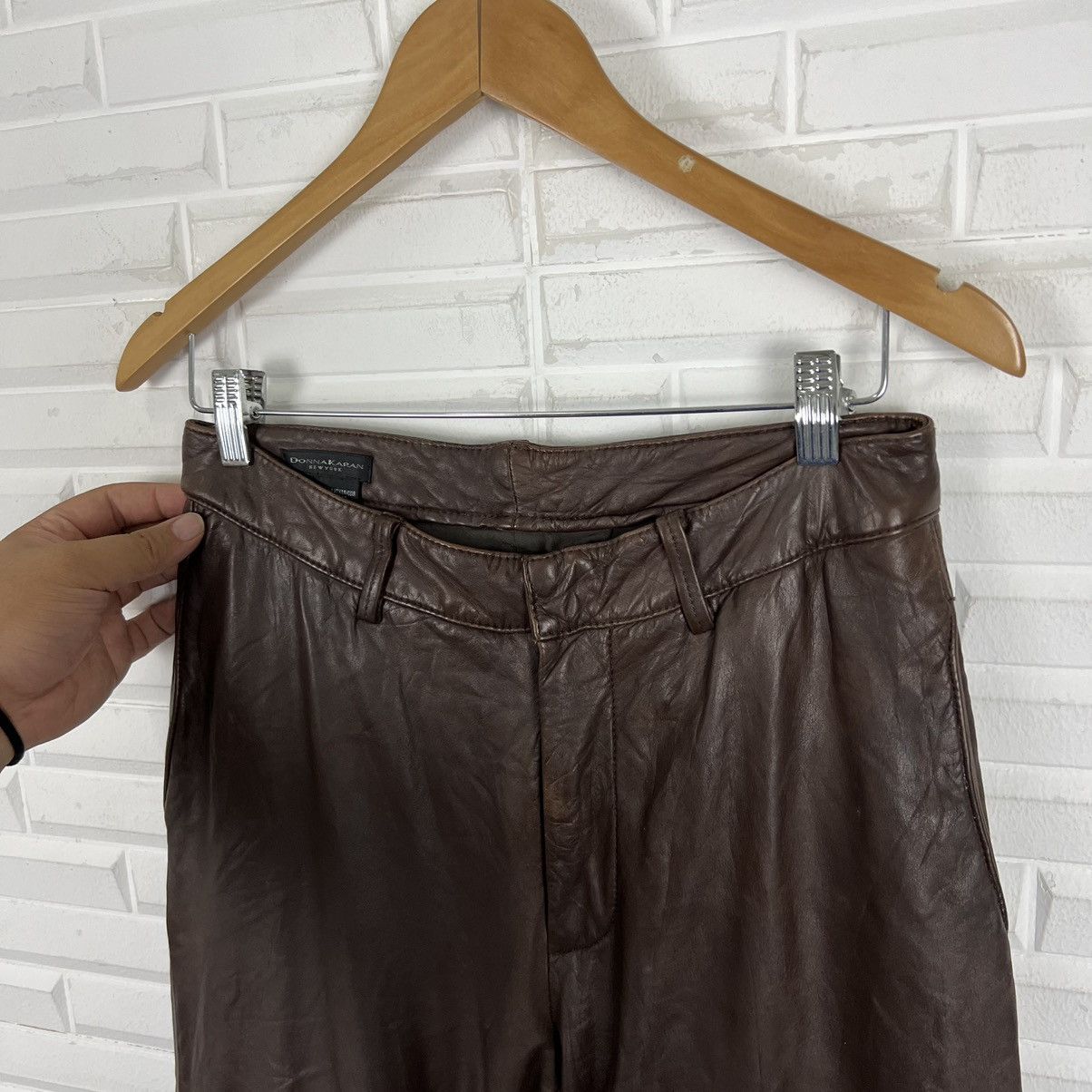 DKNY SOFT LEATHER PANTS DONNA KARAN NEW YORK Size US 30 / EU 46 - 4 Thumbnail