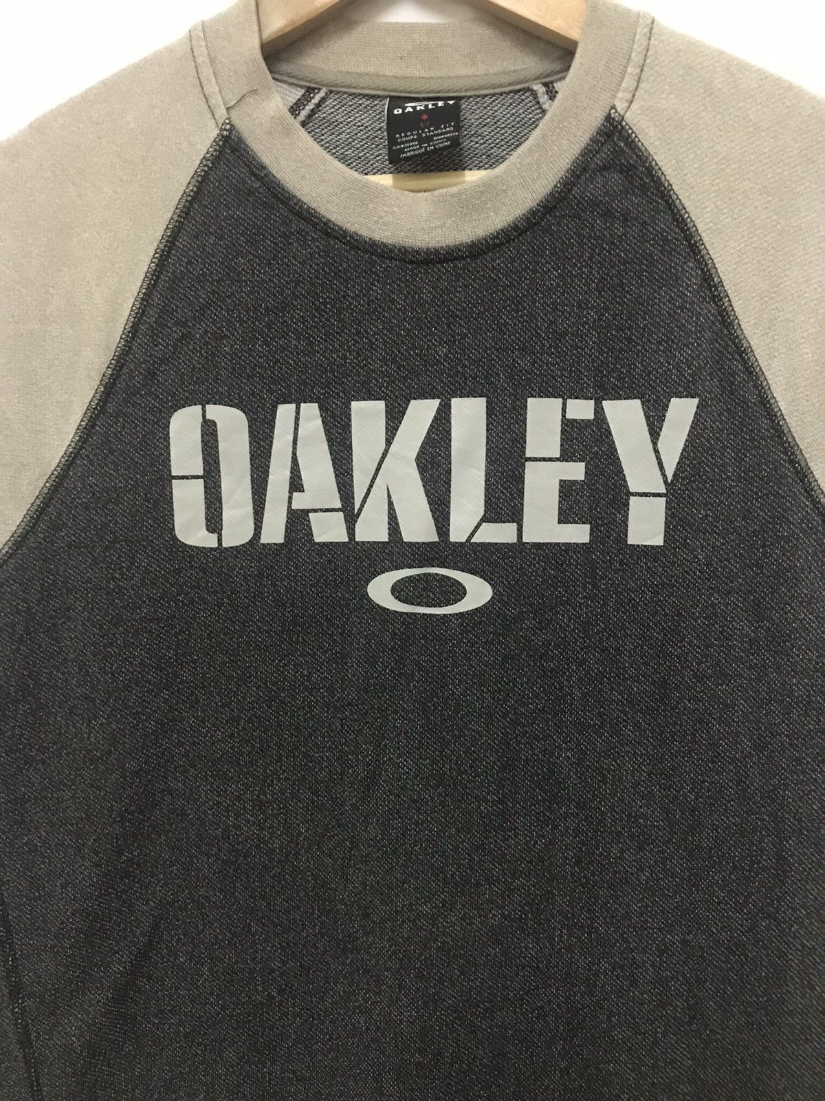 Oakley Oakley Sweatshirt Crewneck Big Spellout Size US S / EU 44-46 / 1 - 2 Thumbnail