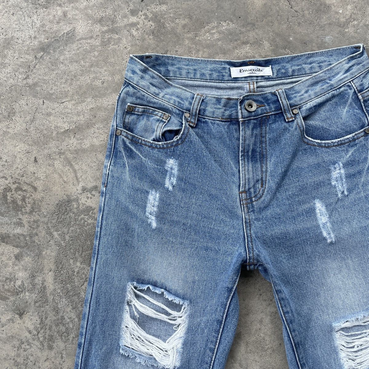 Japanese Brand Vintage Emsexcite Distressed Jeans Denim Pants 28x28 Size US 28 / EU 44 - 3 Thumbnail