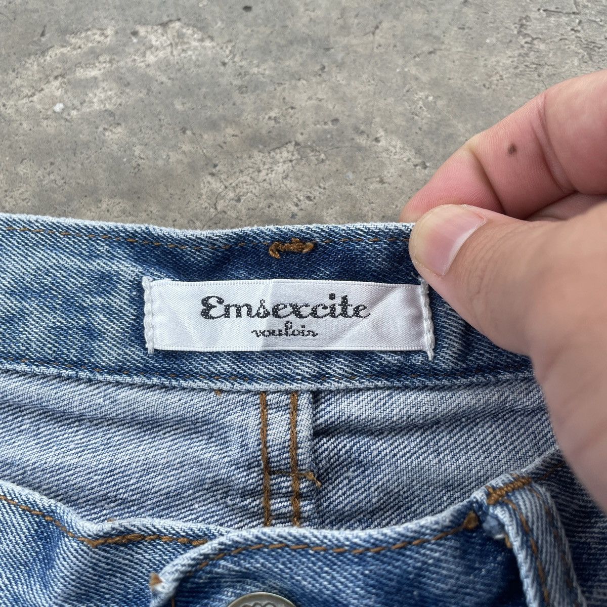 Japanese Brand Vintage Emsexcite Distressed Jeans Denim Pants 28x28 Size US 28 / EU 44 - 7 Thumbnail