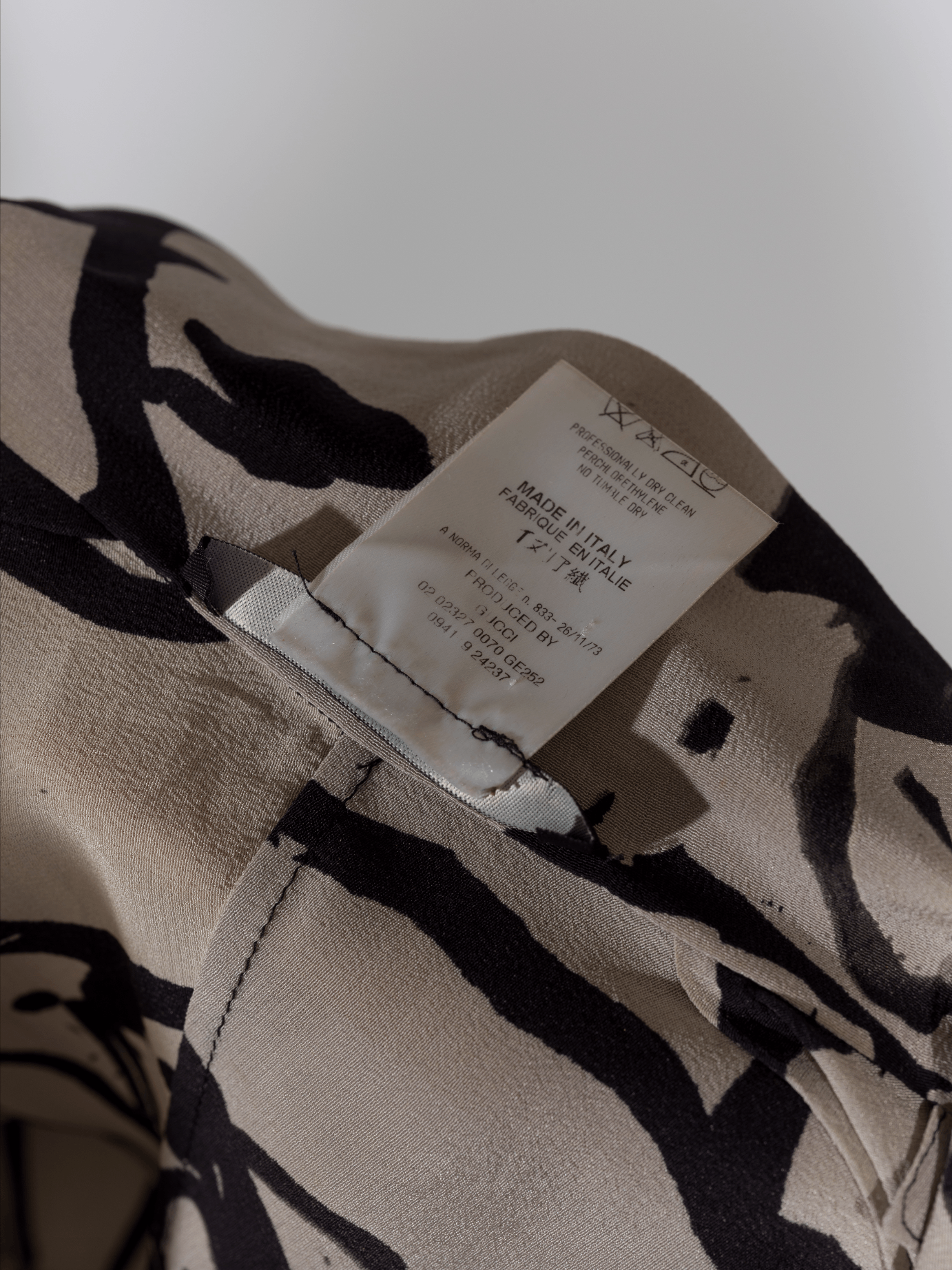 Gucci × Tom Ford Floral Print Silk Crepe Coctail Dress Size XS / US 0-2 / IT 36-38 - 9 Thumbnail
