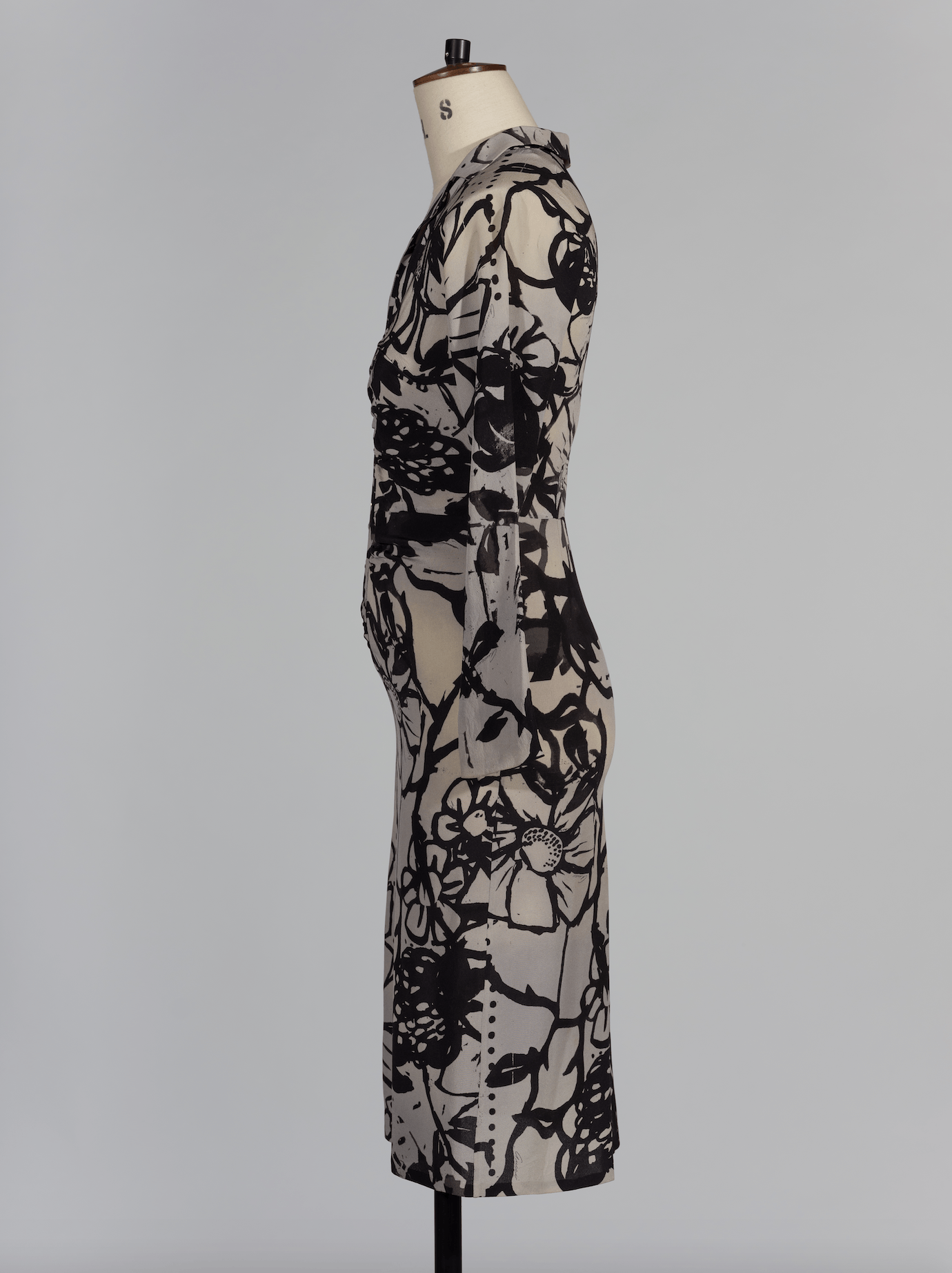 Gucci × Tom Ford Floral Print Silk Crepe Coctail Dress Size XS / US 0-2 / IT 36-38 - 2 Thumbnail