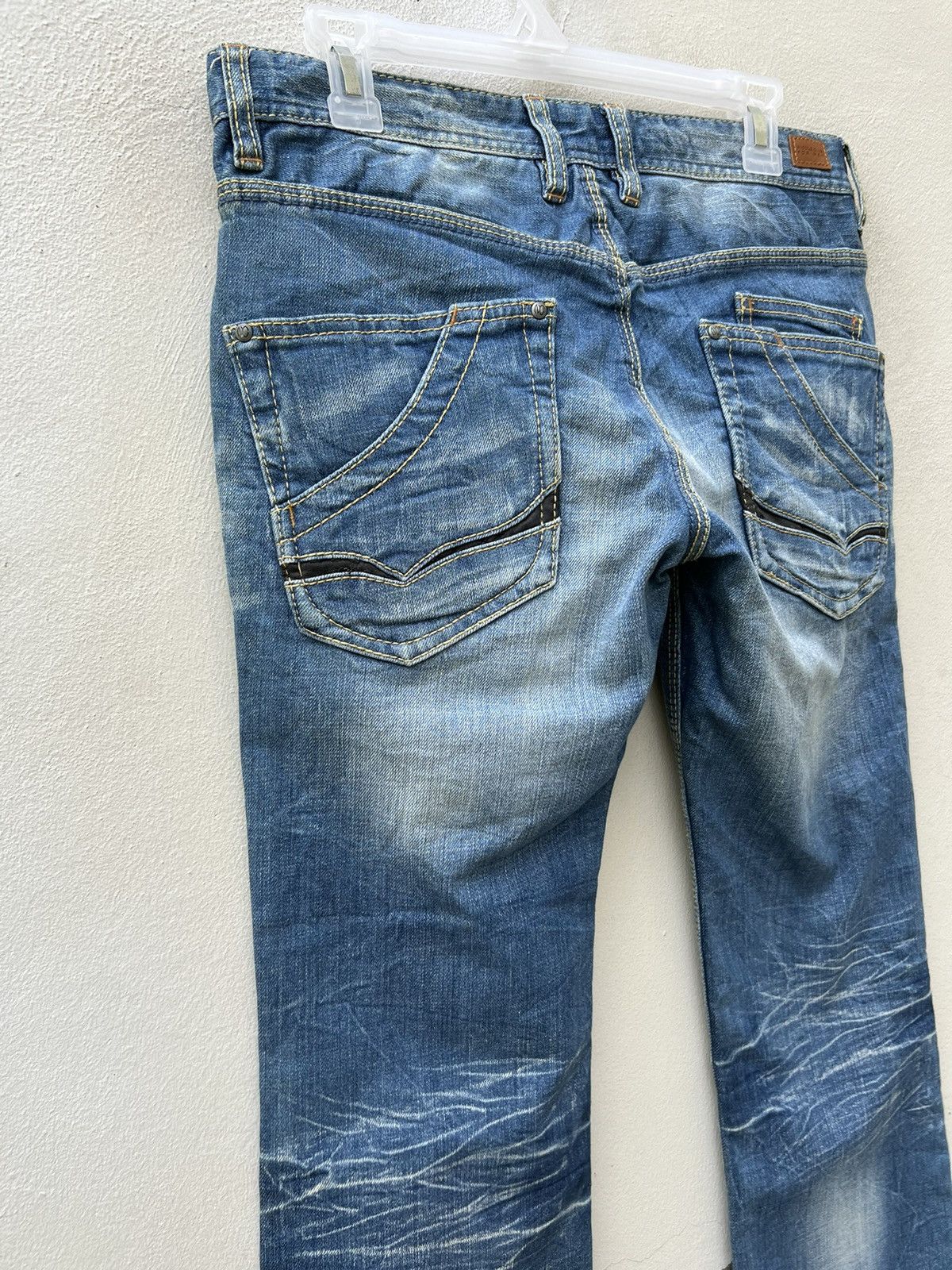 Japanese Brand Vintage Nicole Club FM Fade Blue Denim Stretch Flare Jeans Size US 30 / EU 46 - 15 Thumbnail