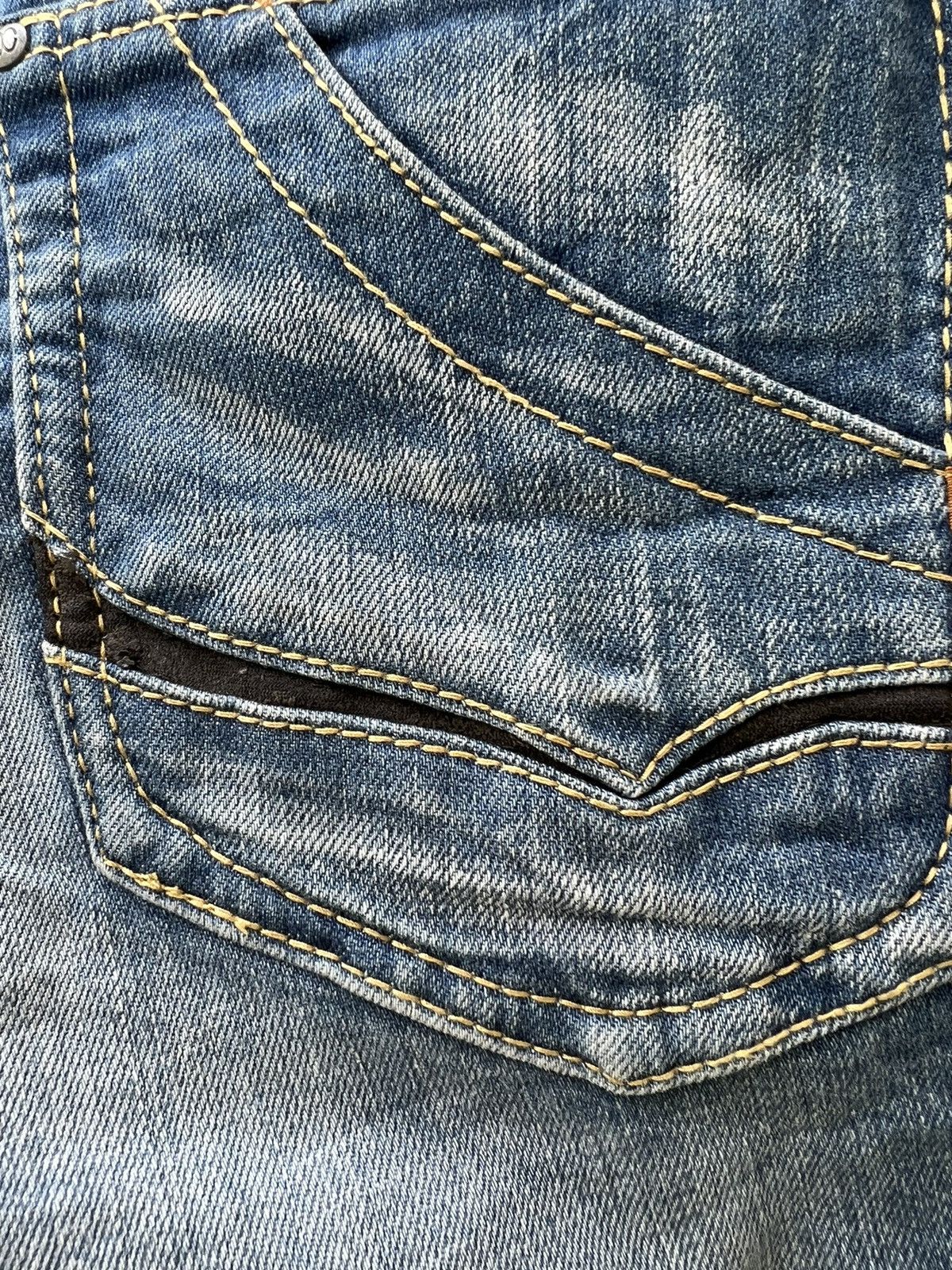 Japanese Brand Vintage Nicole Club FM Fade Blue Denim Stretch Flare Jeans Size US 30 / EU 46 - 19 Thumbnail
