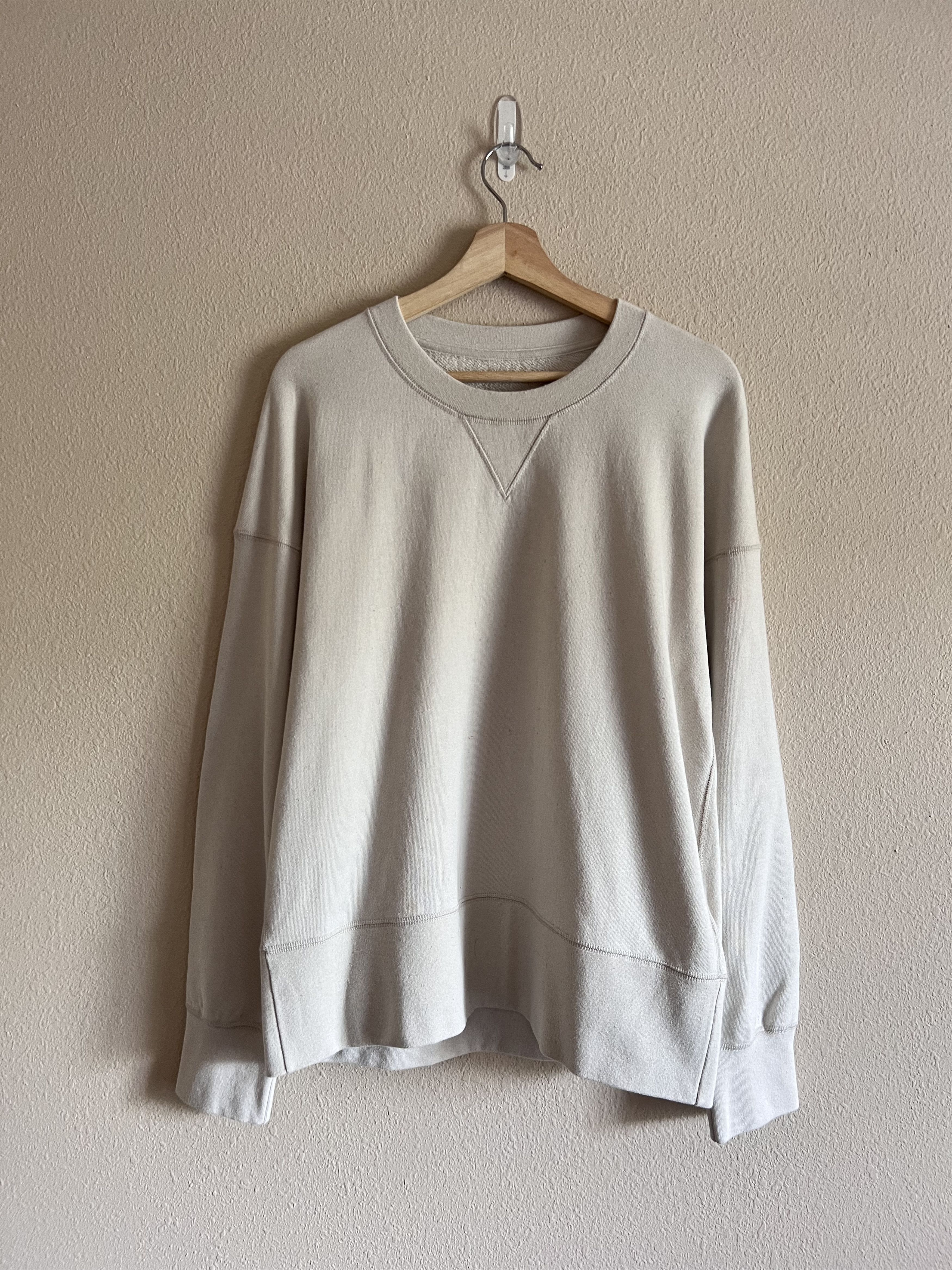 Visvim Visvim Court Sweat Long Sleeve Sweatshirt in Ivory Size US L / EU 52-54 / 3 - 1 Thumbnail