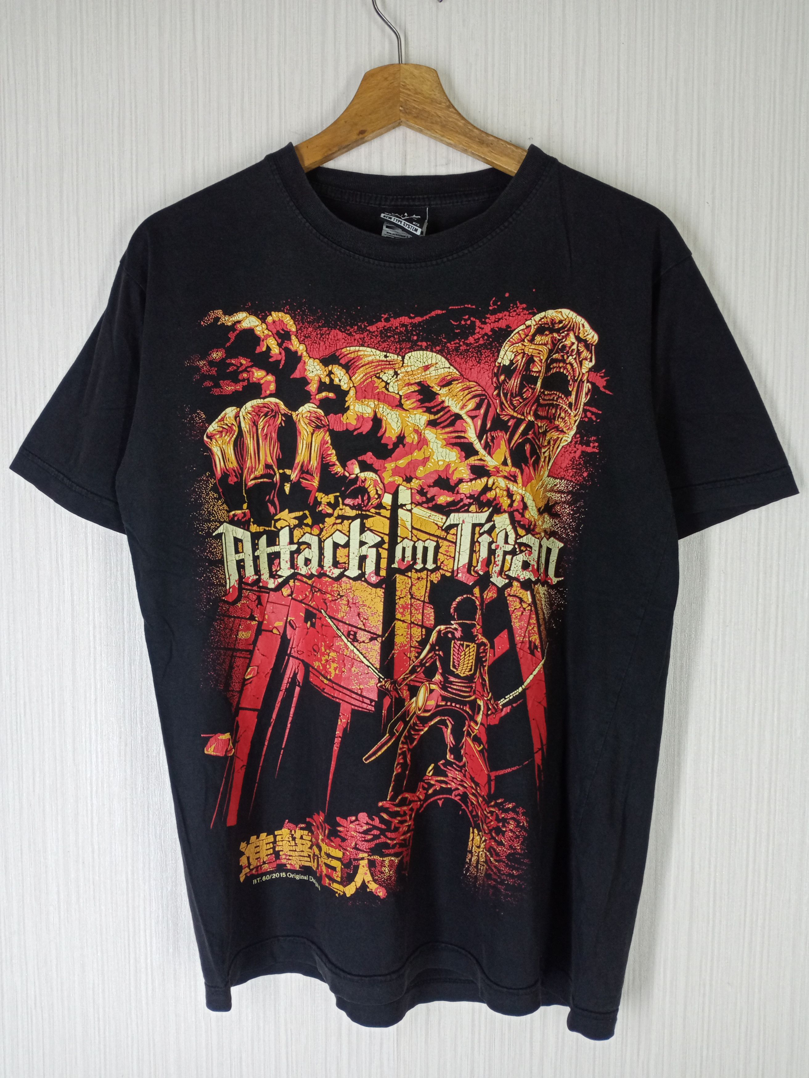 Anime Vintage Attack On Titan Tshirt Size US M / EU 48-50 / 2 - 1 Thumbnail