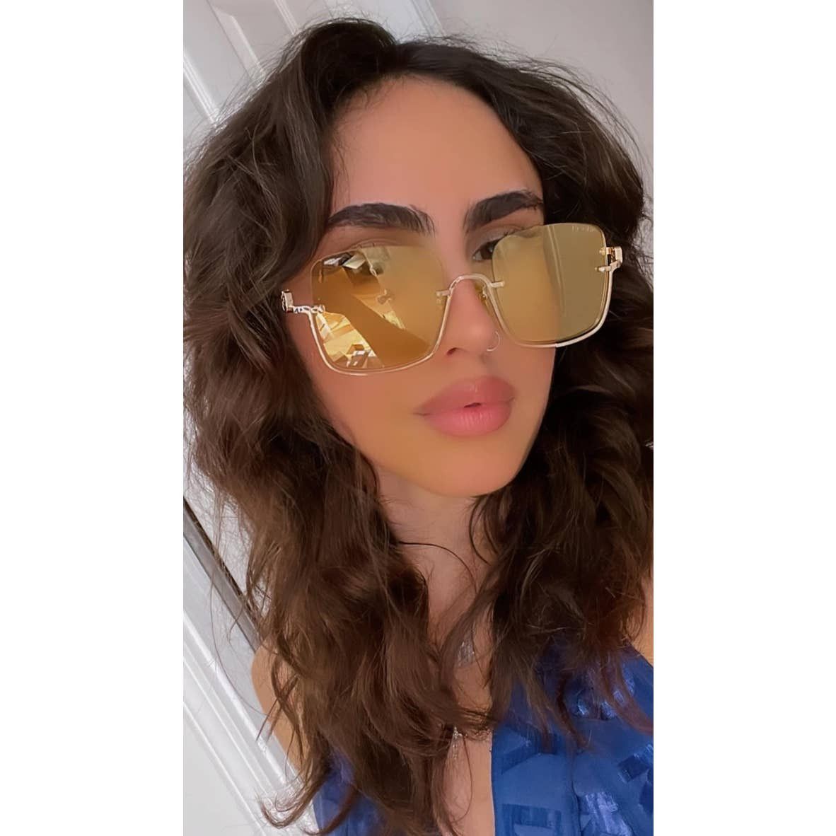 サングラス Gucci Sunglasses GG1279S 001 Half-Rim Rectangular Amazon.com: Gucci GG1279S Gold/Grey 54/21/140 women