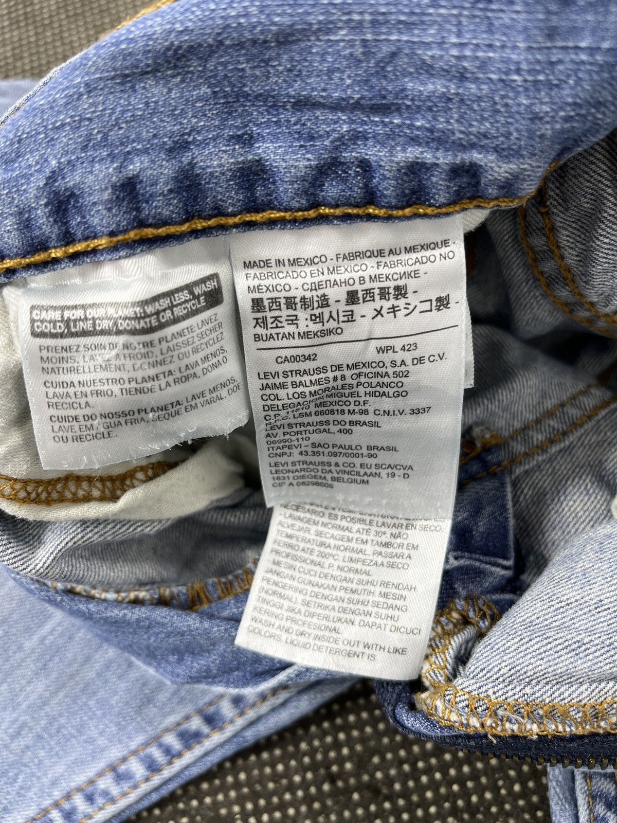 Levi's × Vintage Faded Blue Vintage Levis 527 Flare Jeans - J711 Size US 32 / EU 48 - 9 Thumbnail