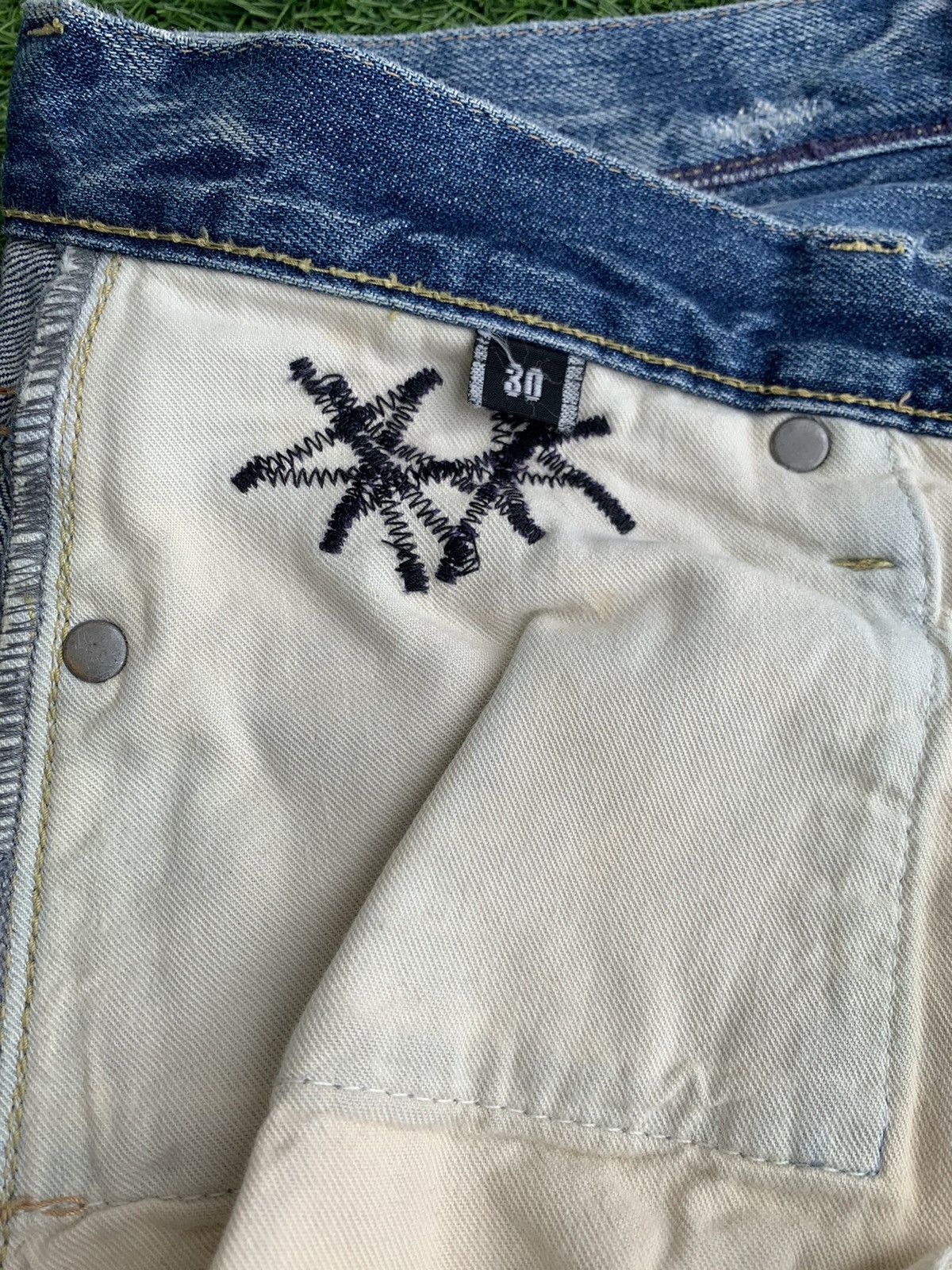 Andy Warhol × Hysteric Glamour Vintage Hysteric Glamour X Andy Warhol Distressed Trash Size US 30 / EU 46 - 15 Thumbnail