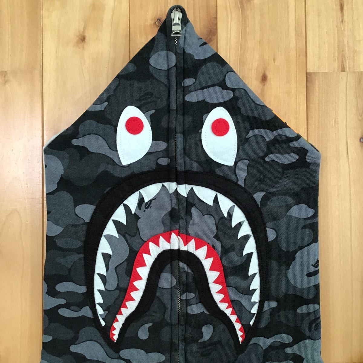 Bape 2008 Aoyama city camo Shark full zip Hoodie BAPE Size US L / EU 52-54 / 3 - 2 Thumbnail