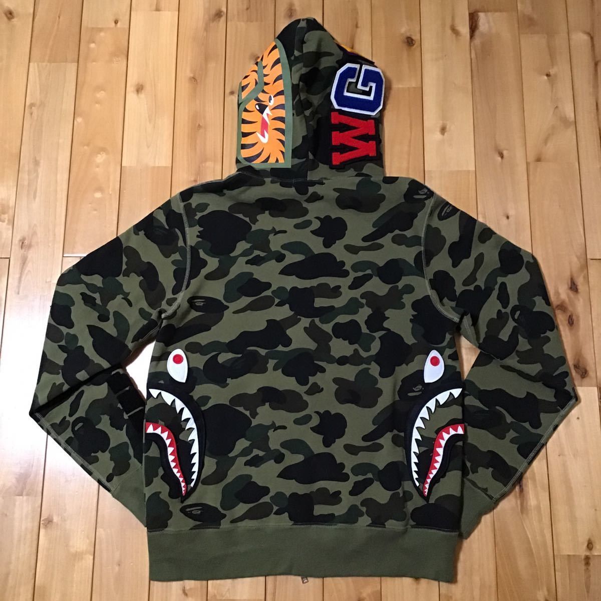 Bape BAPE DETACHABLE Shark full zip hoodie 1st camo green Size US L / EU 52-54 / 3 - 6 Thumbnail