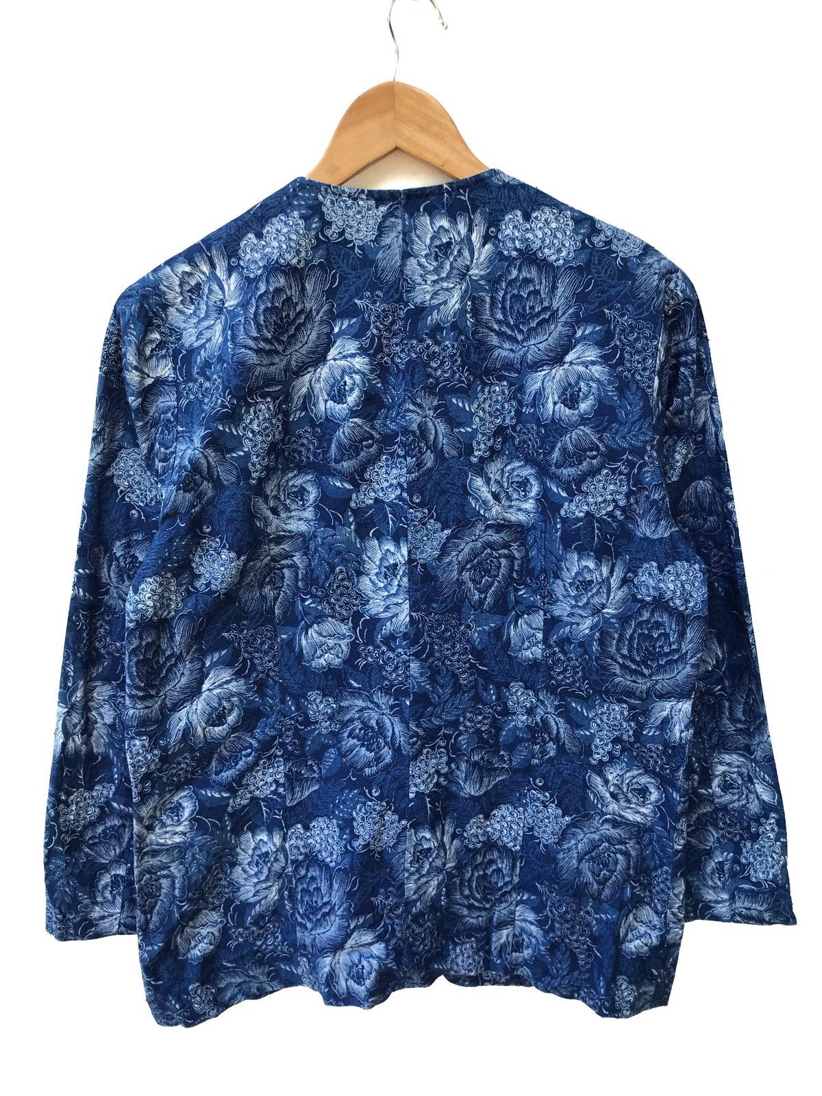 Handmade × Japanese Brand Japanese Handmade Floral Blue Button Light Jacket Size US S / EU 44-46 / 1 - 2 Thumbnail