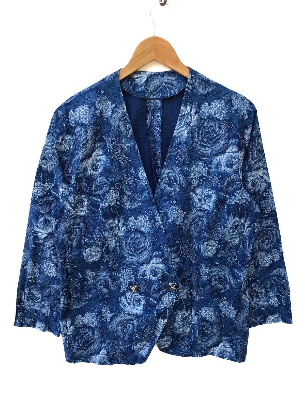 Japanese Handmade Floral Blue Button Light Jacket