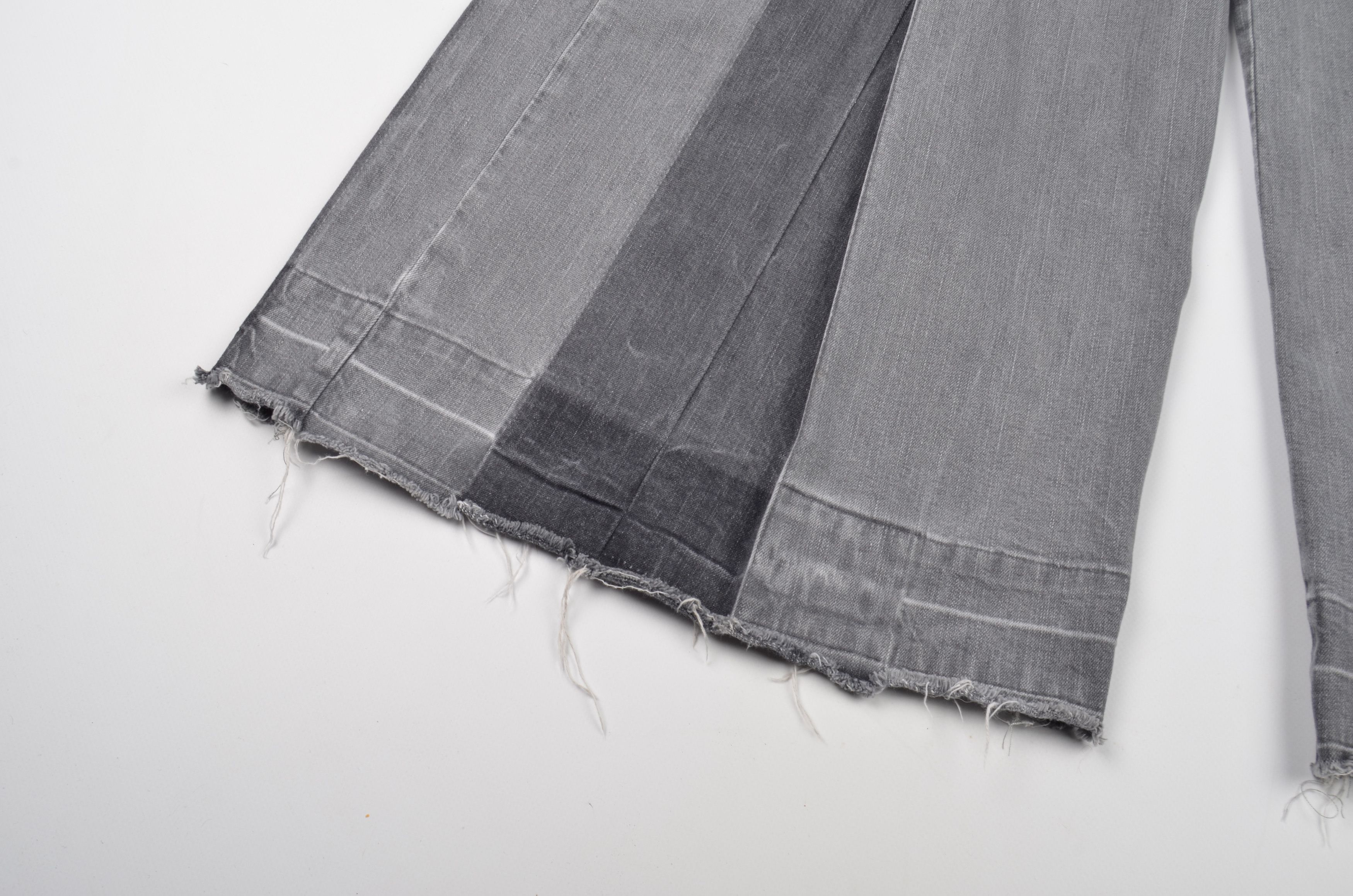Diesel Diesel Flared Stonewashed Jeans Size 26" / US 2 / IT 38 - 3 Thumbnail