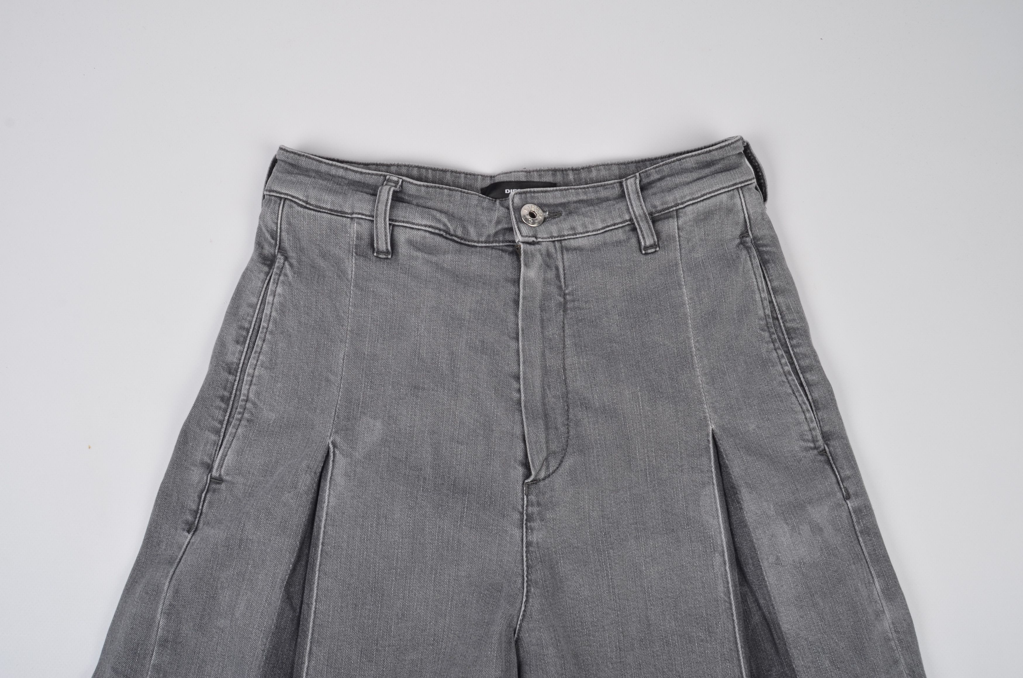 Diesel Diesel Flared Stonewashed Jeans Size 26" / US 2 / IT 38 - 2 Thumbnail