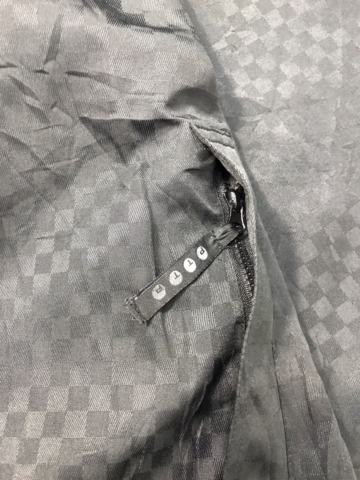 Japanese Brand Vintage Power to the people Camouflage Zipper Jacket Size US L / EU 52-54 / 3 - 13 Thumbnail