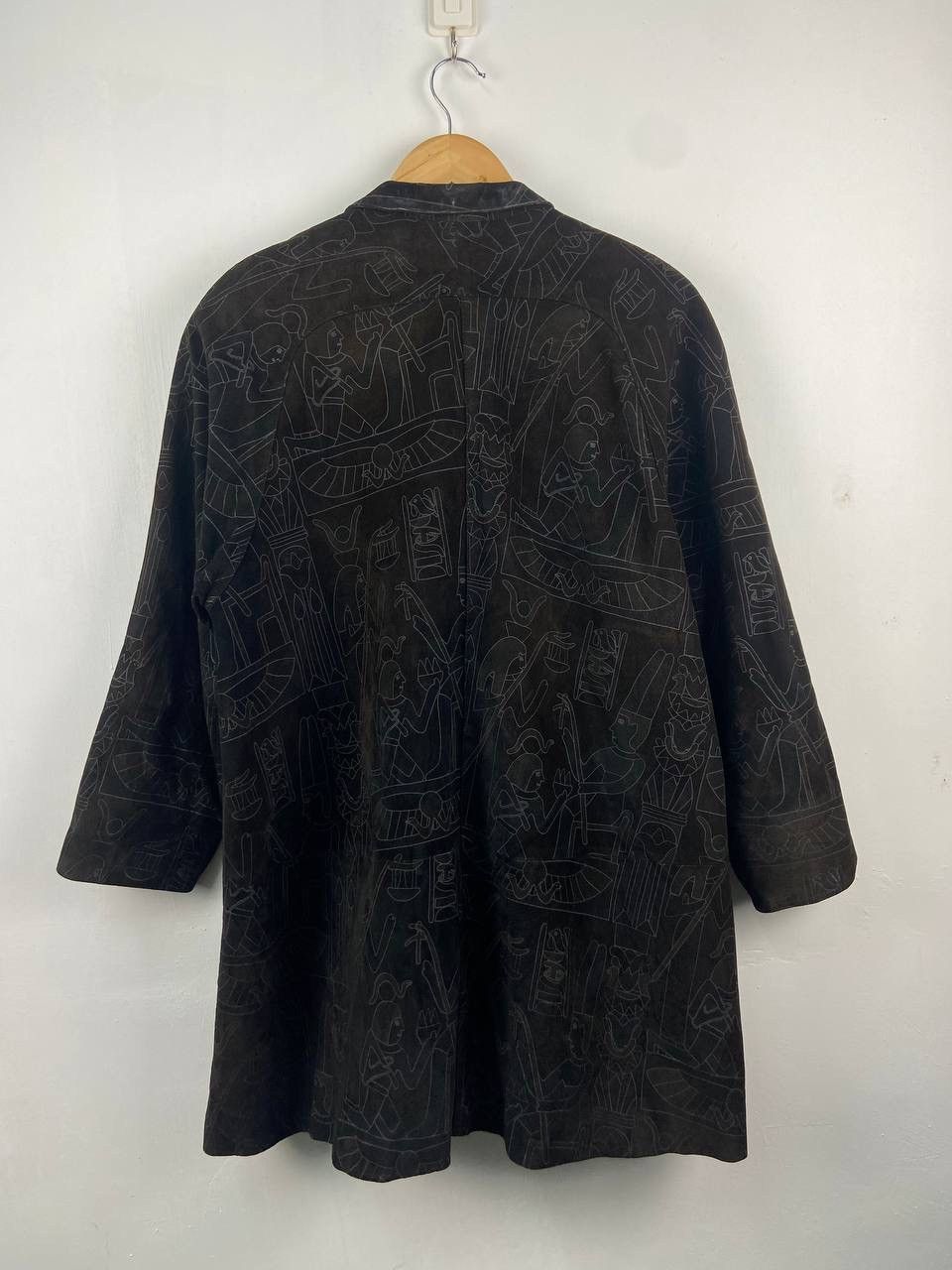 If Six Was Nine Vintage Faded Black Shadow Kinoshita Bussan Suede Coat Size US L / EU 52-54 / 3 - 2 Thumbnail