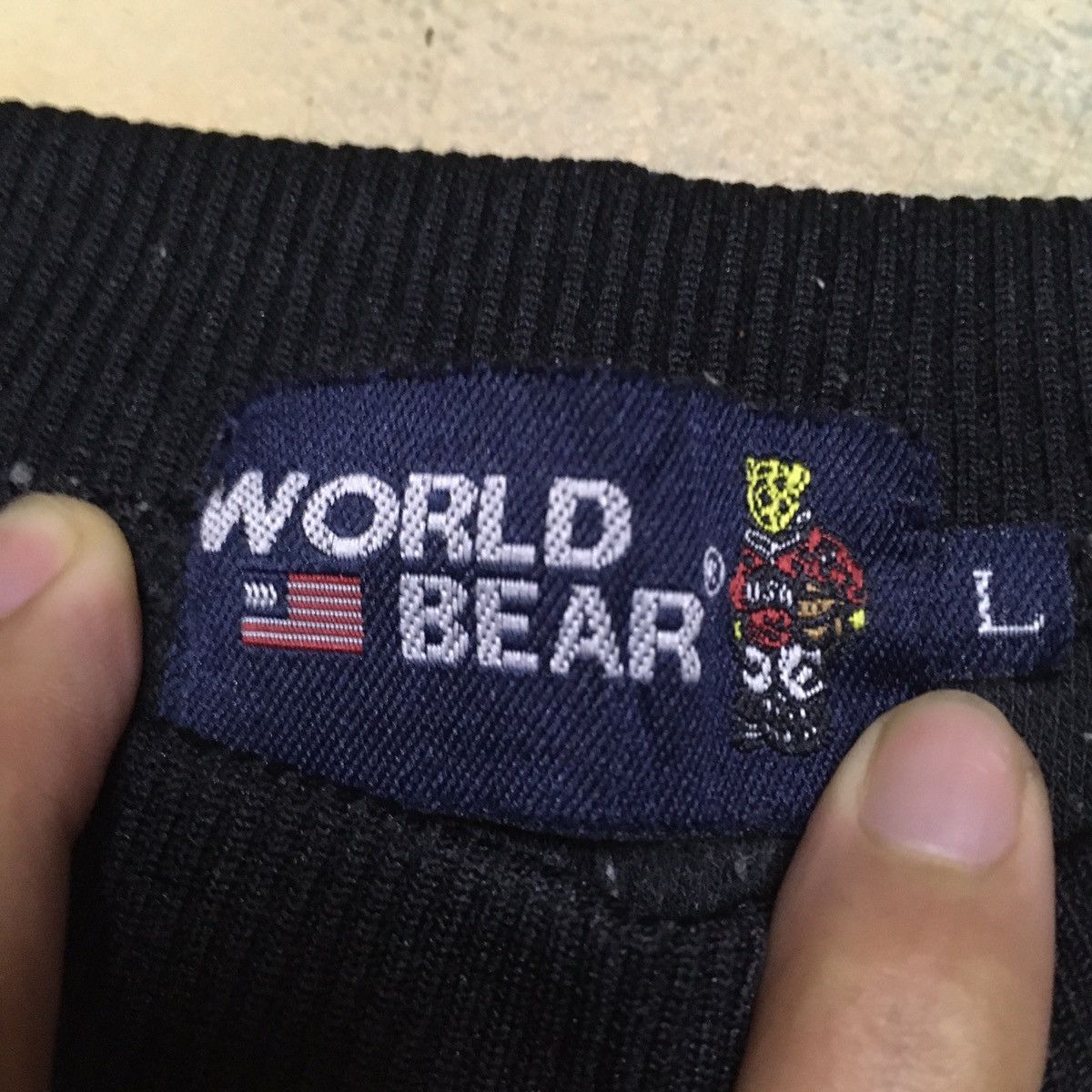 Polo Ralph Lauren Vintage 90s WORLD BEAR Polo Bear Logo-Embroidery Crewneck Size US L / EU 52-54 / 3 - 3 Thumbnail