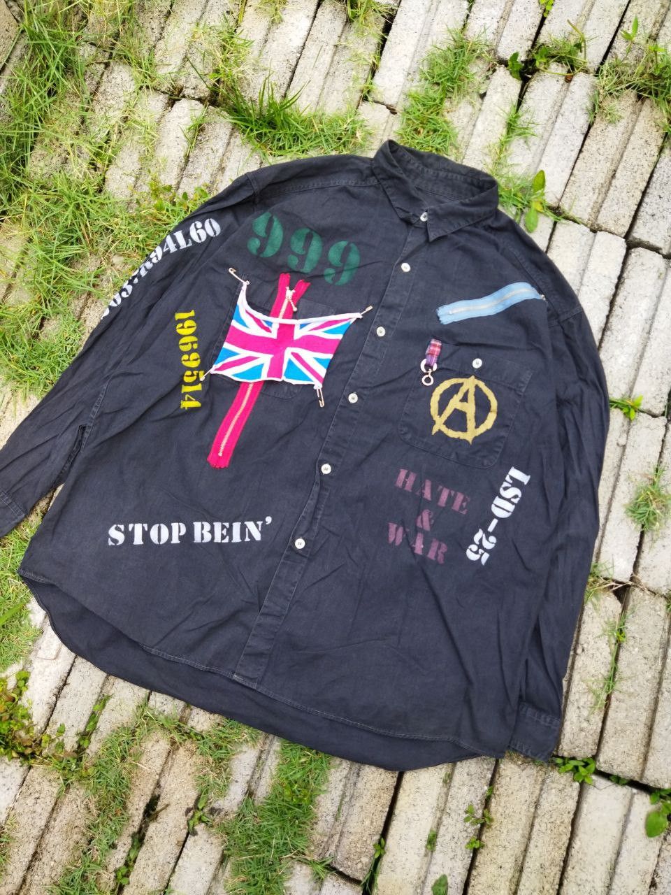 If Six Was Nine Vintage Punks Not Dead Hate&War MissingTag Oversized Shirt Size US L / EU 52-54 / 3 - 2 Thumbnail