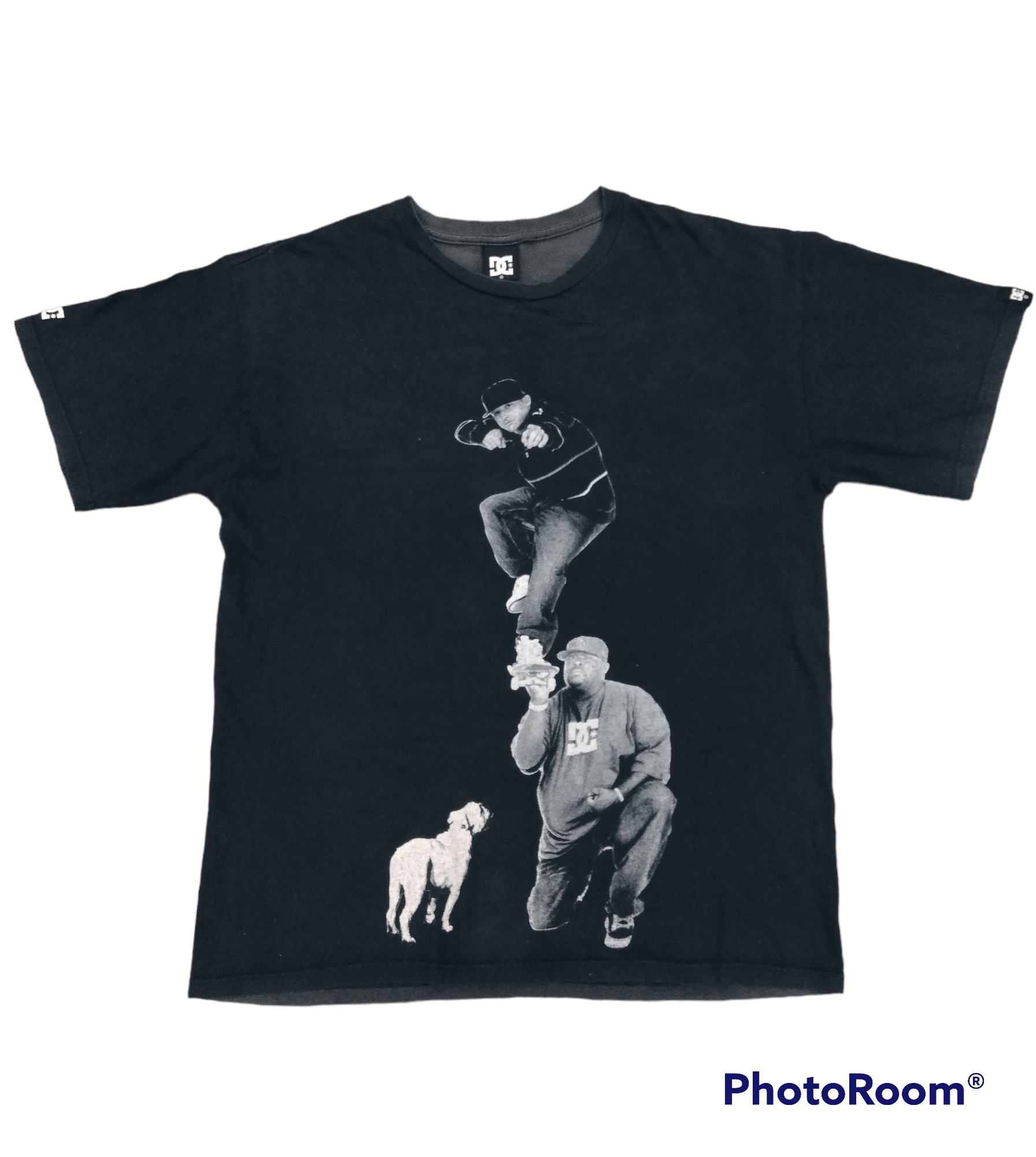 Vintage Vintage DC Shoes Rob Dyrdek & Big Black Faded T-Shirt Size US L / EU 52-54 / 3 - 1 Thumbnail